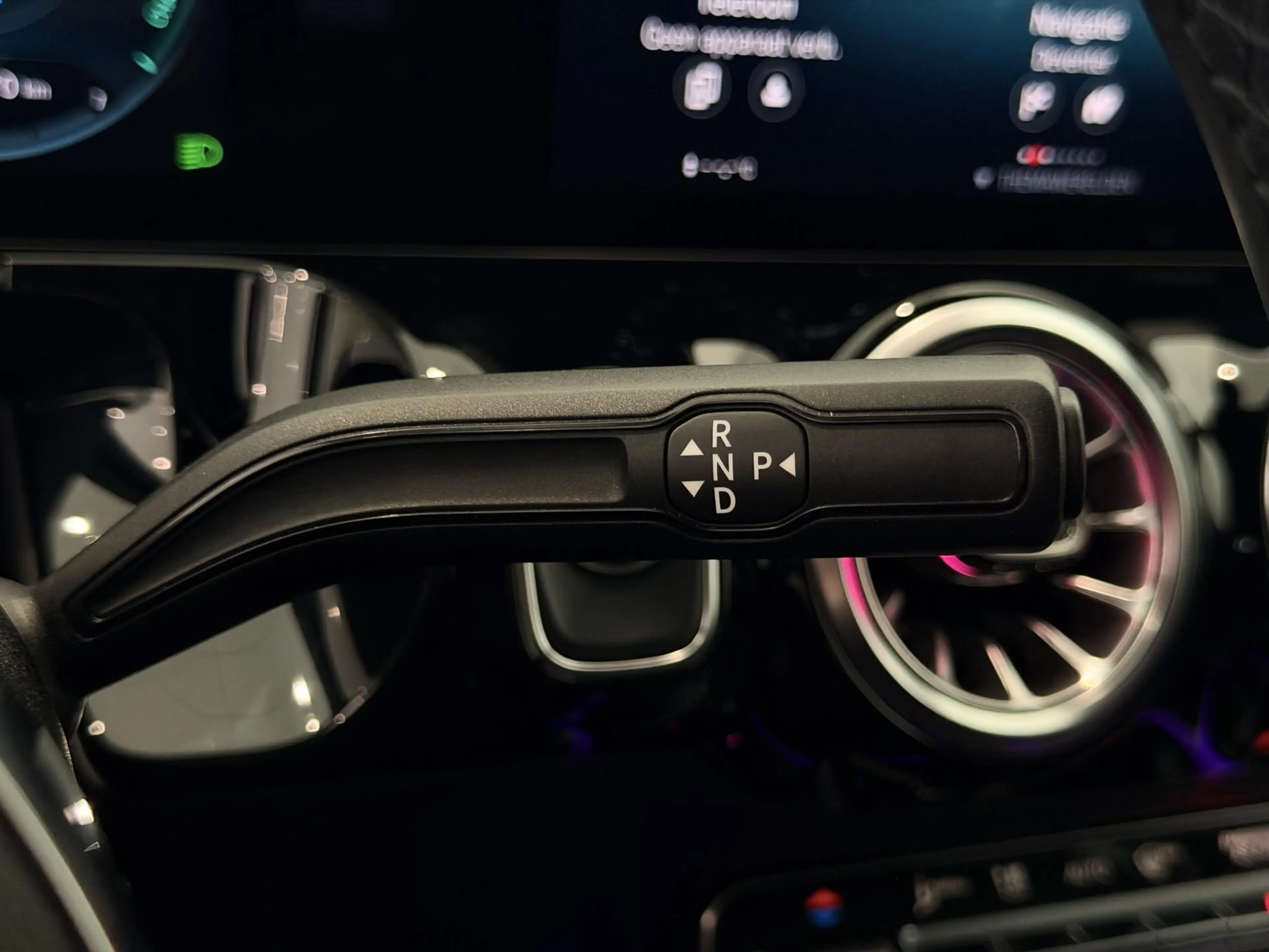 Mercedes-Benz GLA 250 e AMG Line | Panoramadak | 95% SOH | Leder | Elekt — photo 22