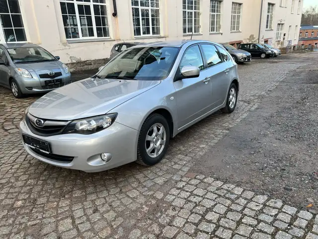 Subaru Impreza Comfort 1.5 4x4 Sommerreifen SHZ Tüv 08 2027