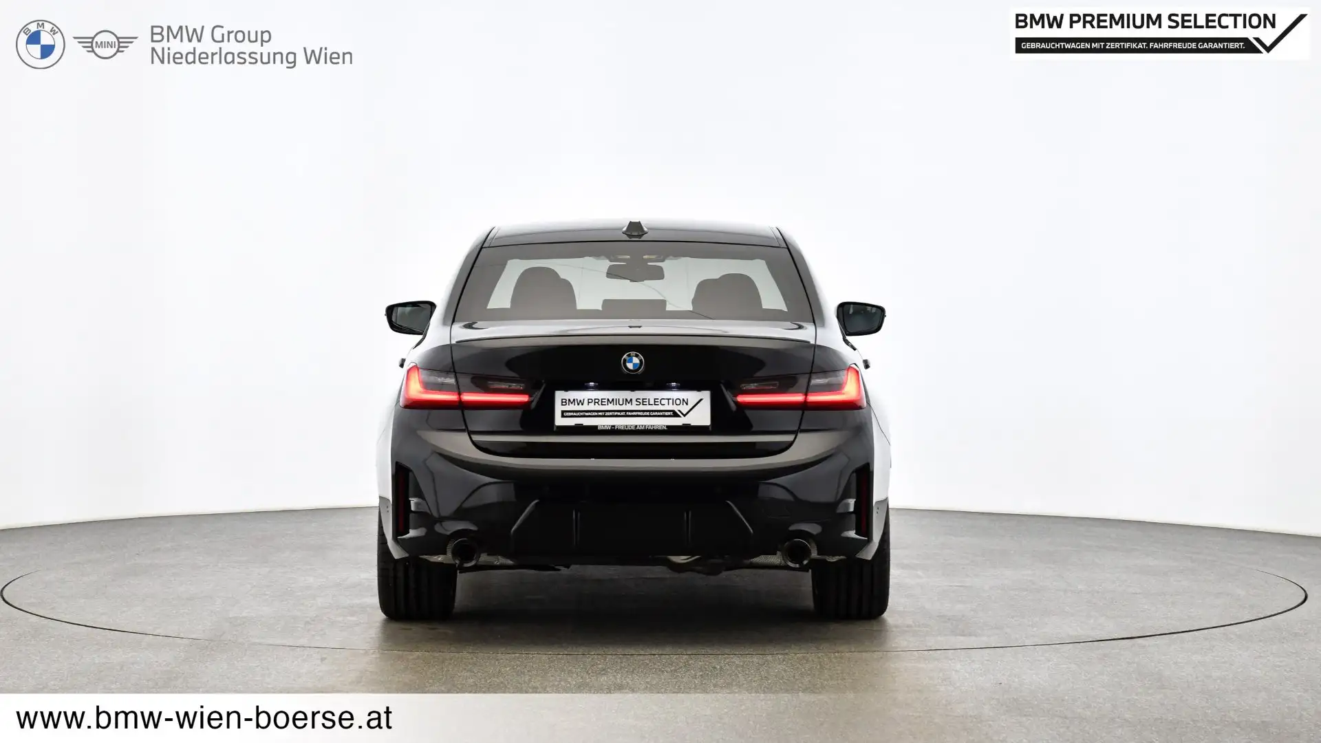BMW 330 330i xDrive Schwarz - 2
