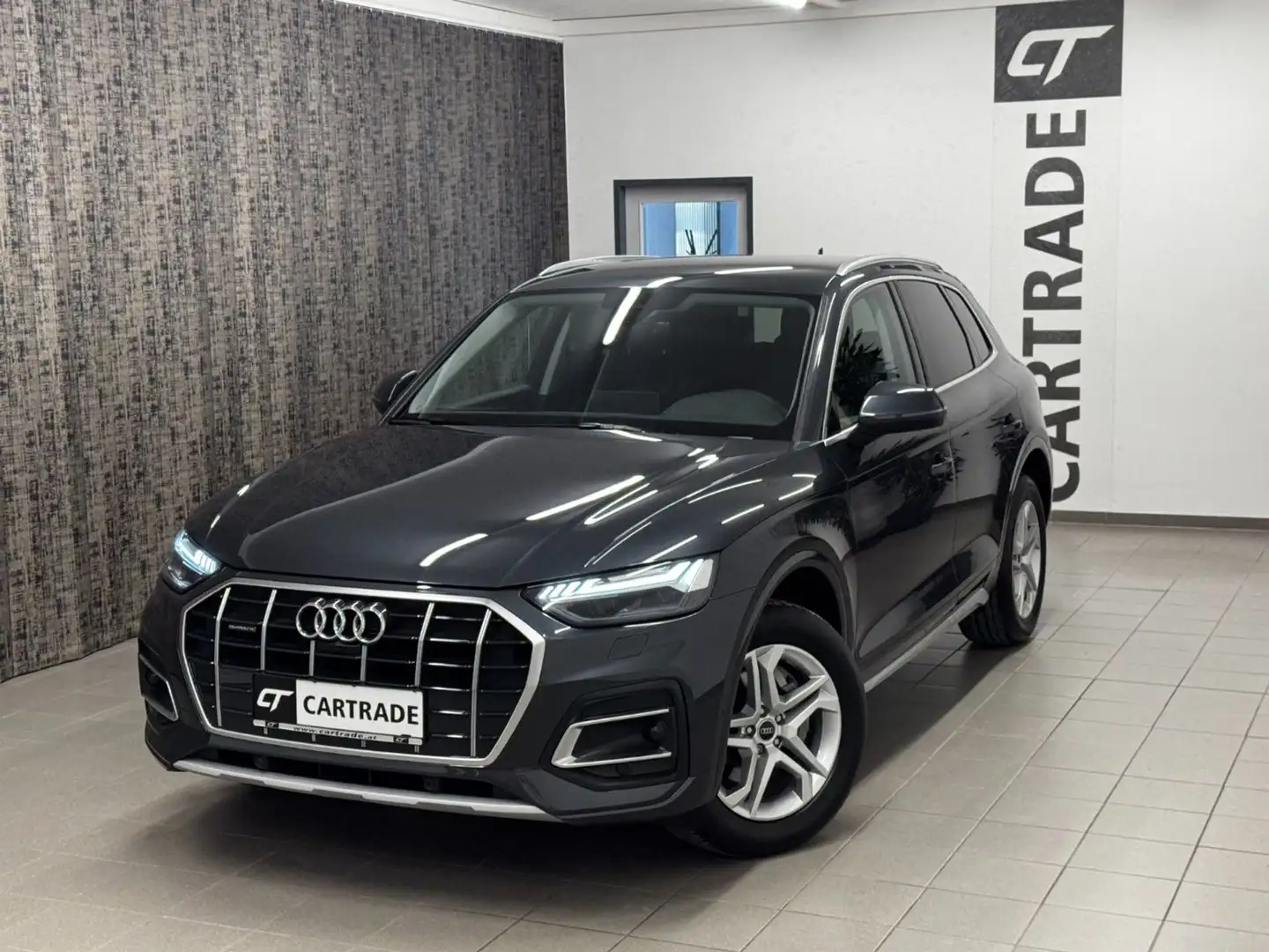 Audi Q5 40 TDI quattro Grau - 2