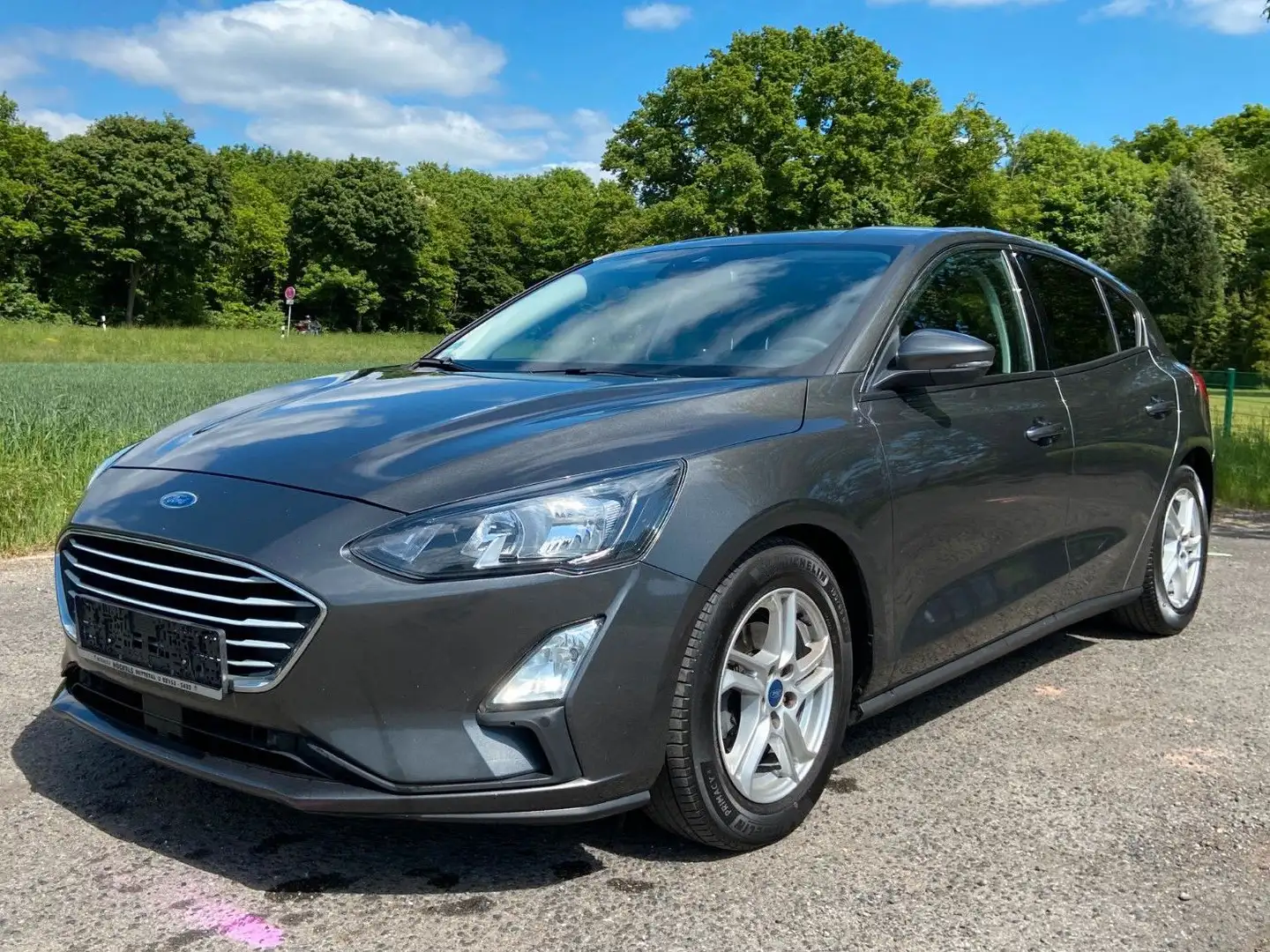 Ford Focus Lim. 1.5 Cool & Connect Navi Kamera Techno Сірий - 1