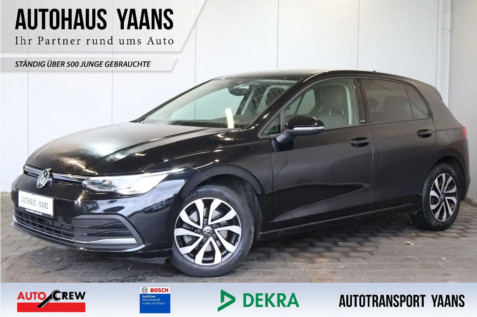 Volkswagen Golf VIII 1.5 TSI Active AID+ACC+LED+NAVI+PDC Schwarz - 1