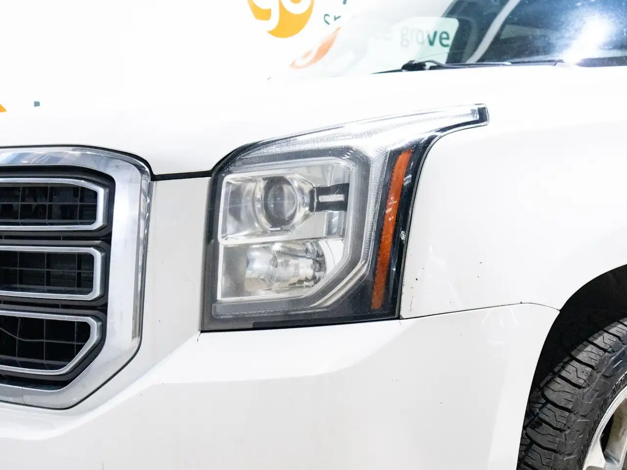 GMC Yukon снимка GMC Yukon
