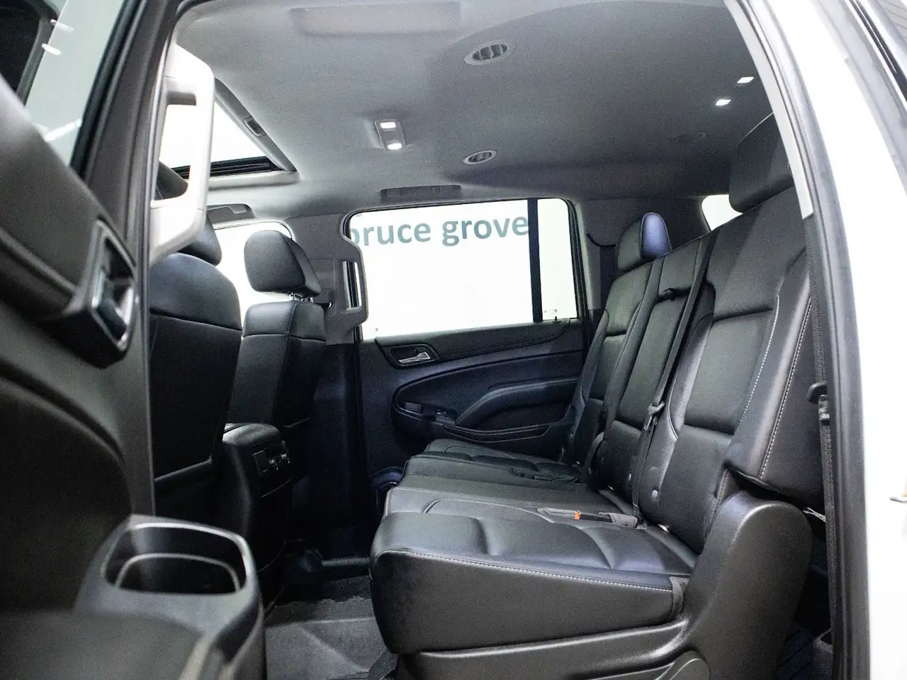 GMC Yukon снимка GMC Yukon