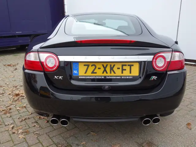 Jaguar XKR view 10