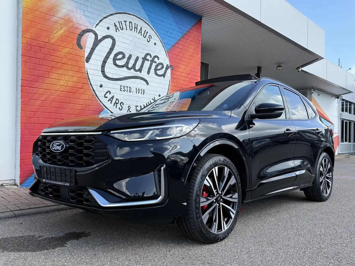 Ford Kuga Hybrid ST-Line X/Allrad/AHK/Schiebedach Schwarz - 1