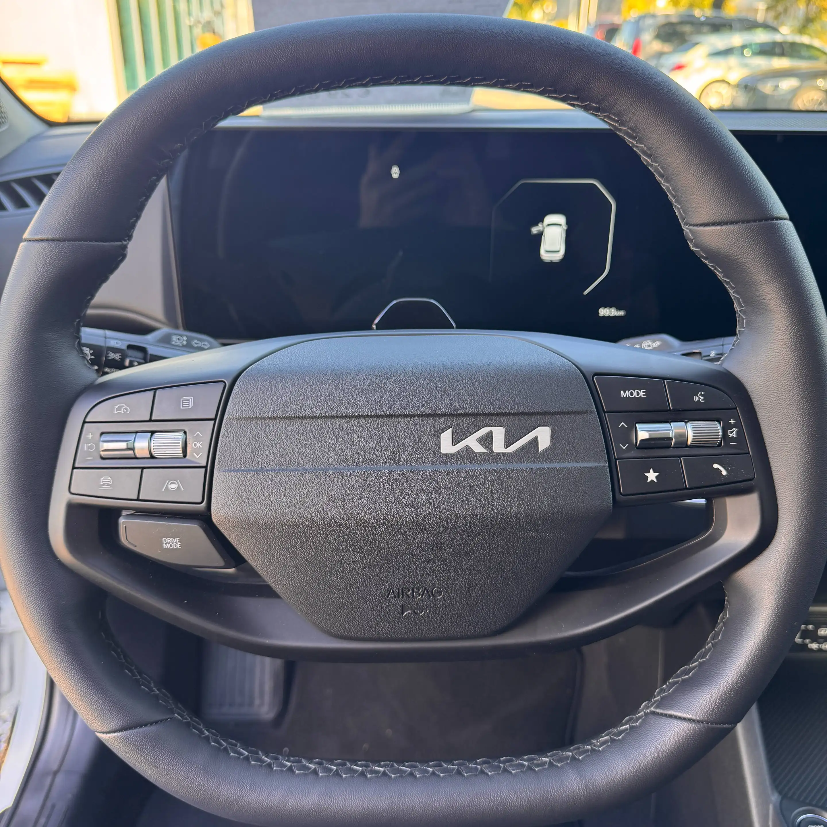 Kia K4 1,0 TGDI Silber 48V — photo 9