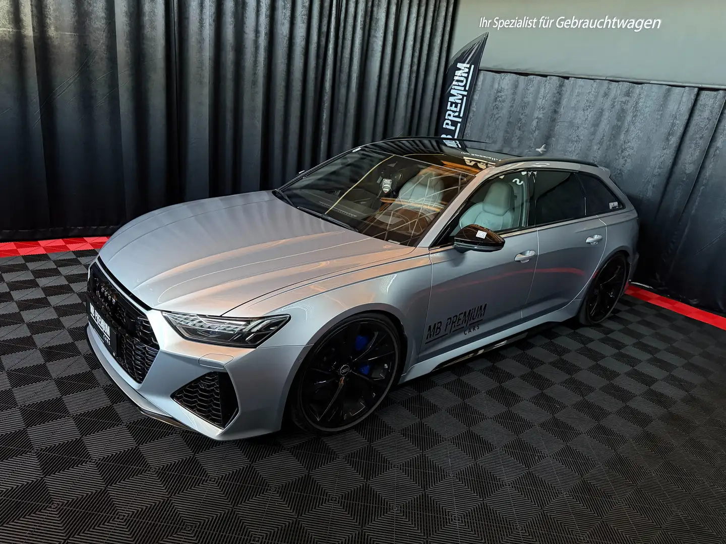 Audi RS6 4.0 TFSI *ACC*PANO*AHK*VOLL* Grau - 1