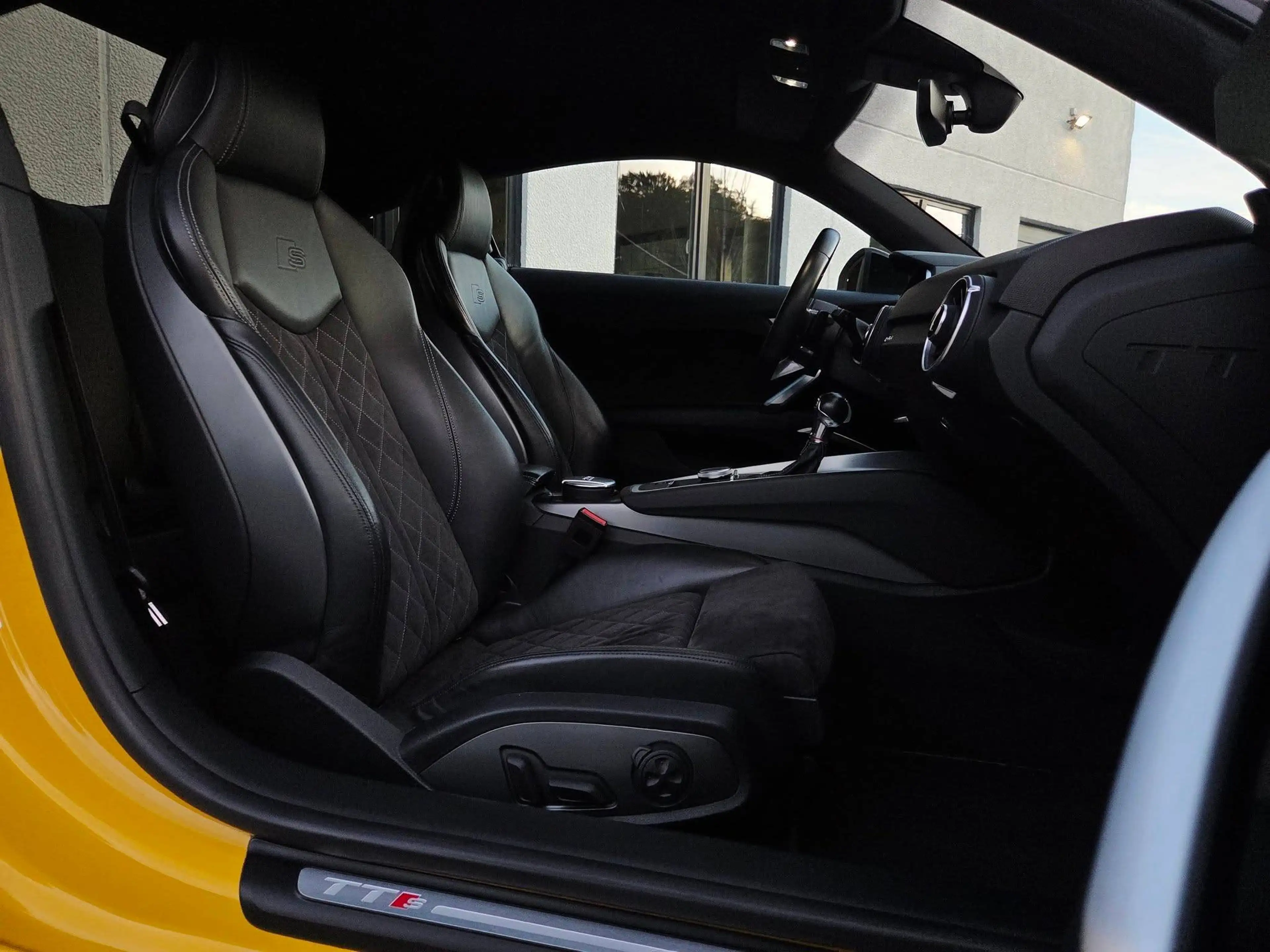 Audi TTS 2.0 TFSI Quattro 310 CH Vegas Yellow Black Pack | B&O | MAGNETIC RIDE | MATRIX | DRIVE SELECT | FULL OP — photo 9
