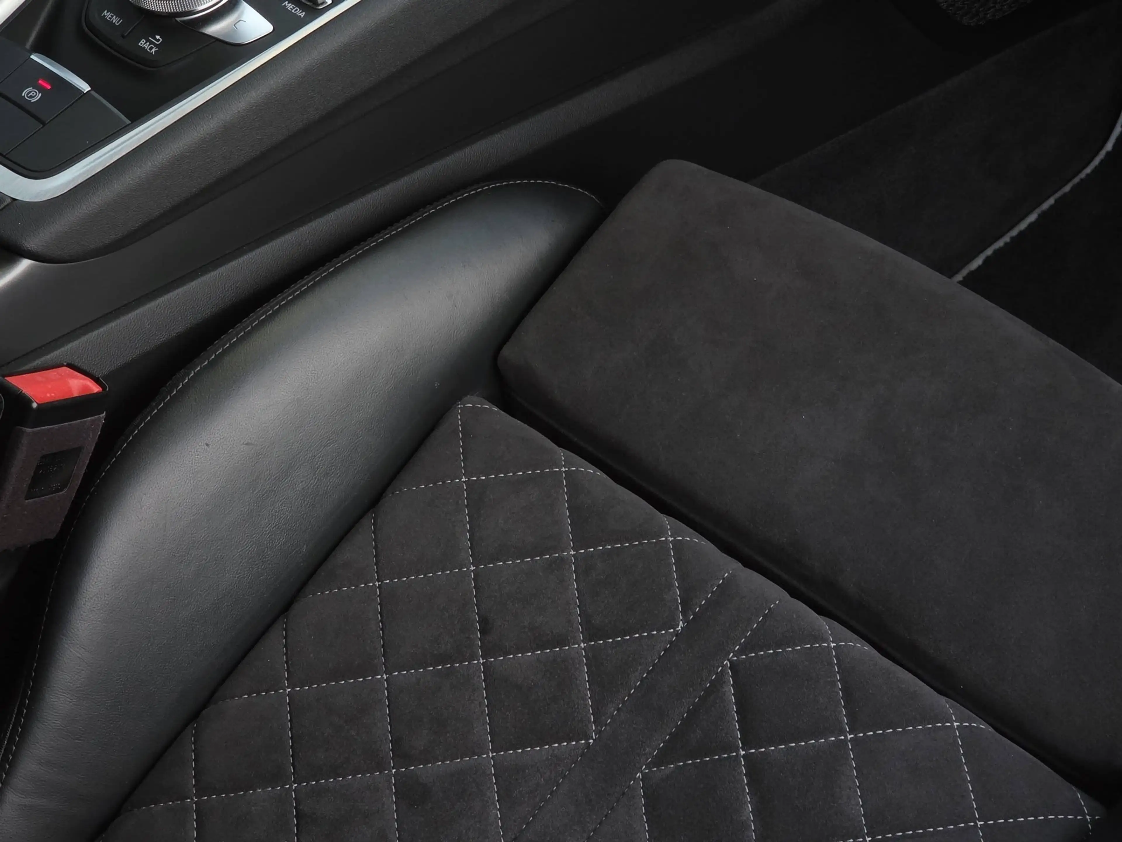 Audi TTS 2.0 TFSI Quattro 310 CH Vegas Yellow Black Pack | B&O | MAGNETIC RIDE | MATRIX | DRIVE SELECT | FULL OP — photo 15