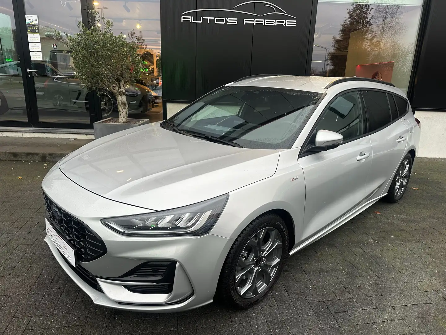 Ford Focus 1.0 EcoBoost Hybrid ST-LINE Clipper New Model Argent - 1