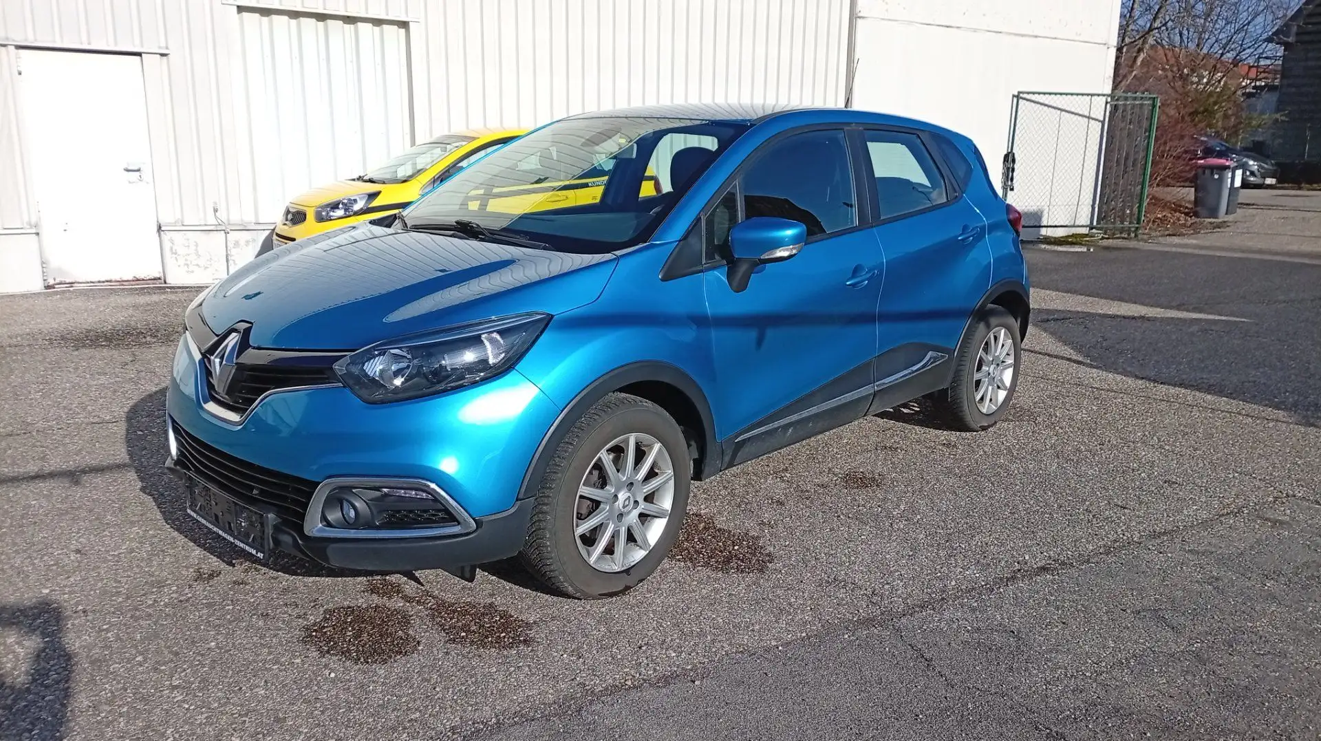 Renault Captur Expression Energy 1,5 dCi Blau - 1