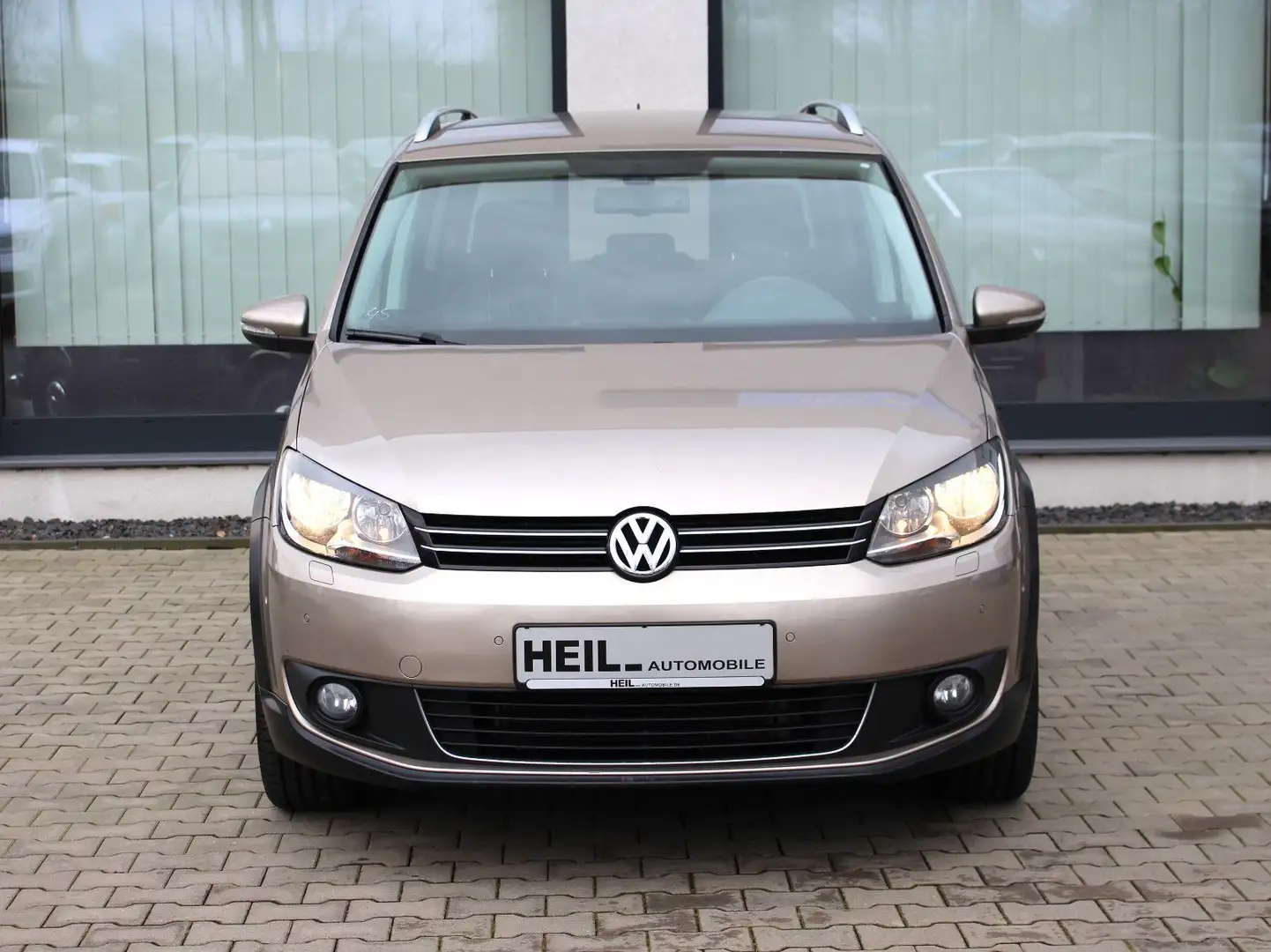 Volkswagen Touran CrossTouran*SHZ*AHK*PDC* Beige - 2