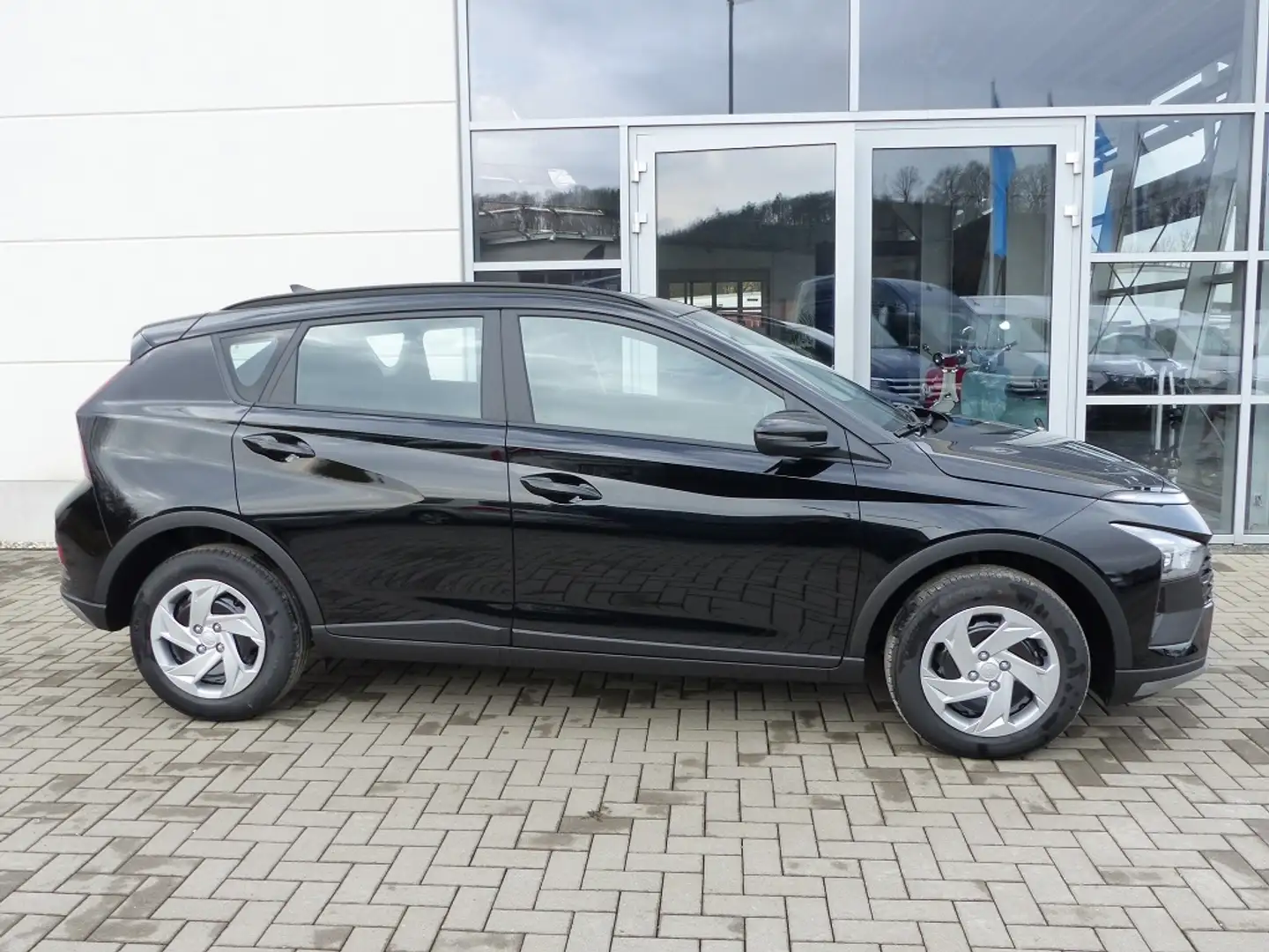 Hyundai BAYON 1.0 T-GDI (100  PS) Select Nero - 2