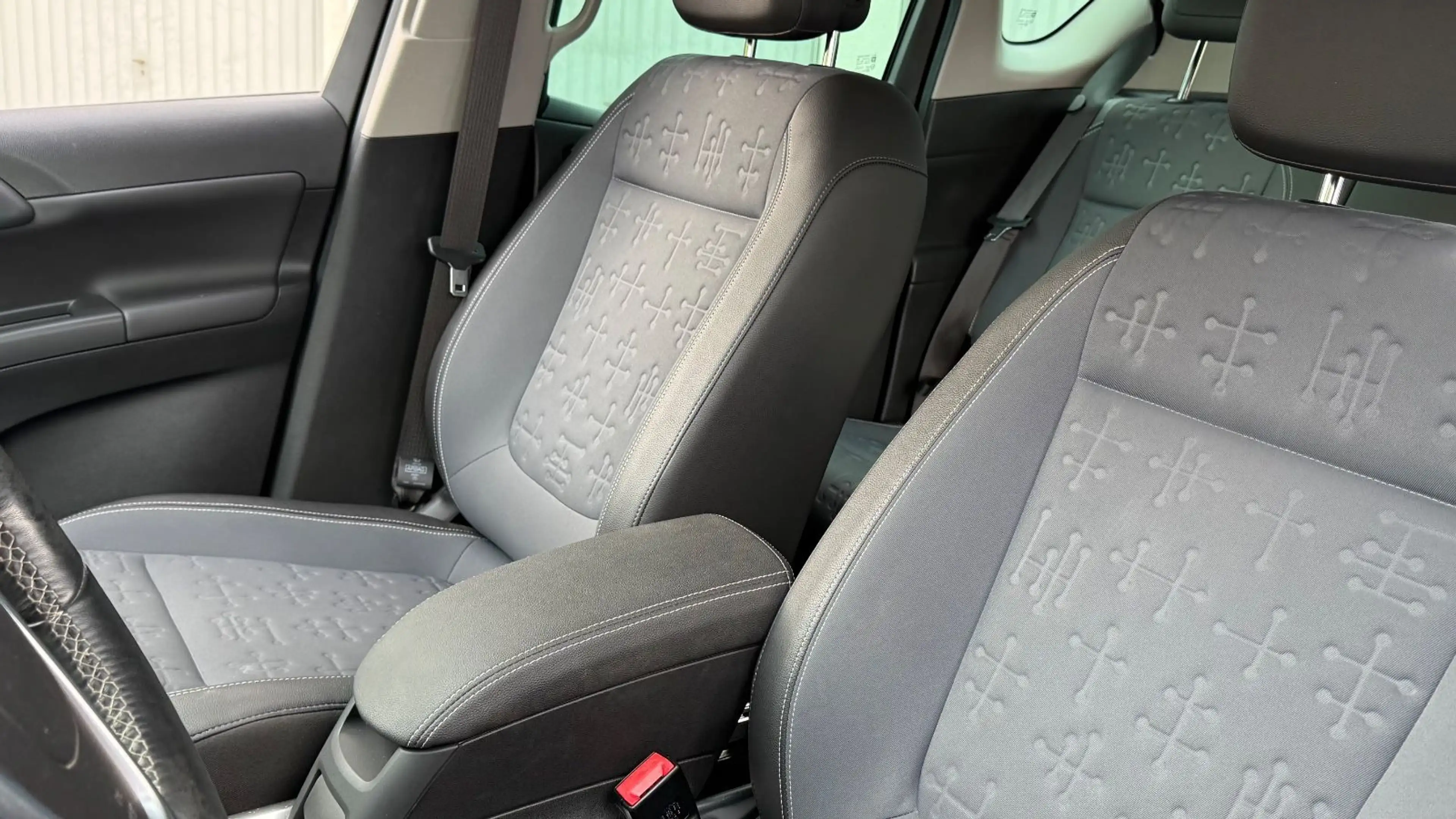 Opel Meriva B Innovation|KLIMAAUTO|SHZ|ALLWETTER| — photo 11