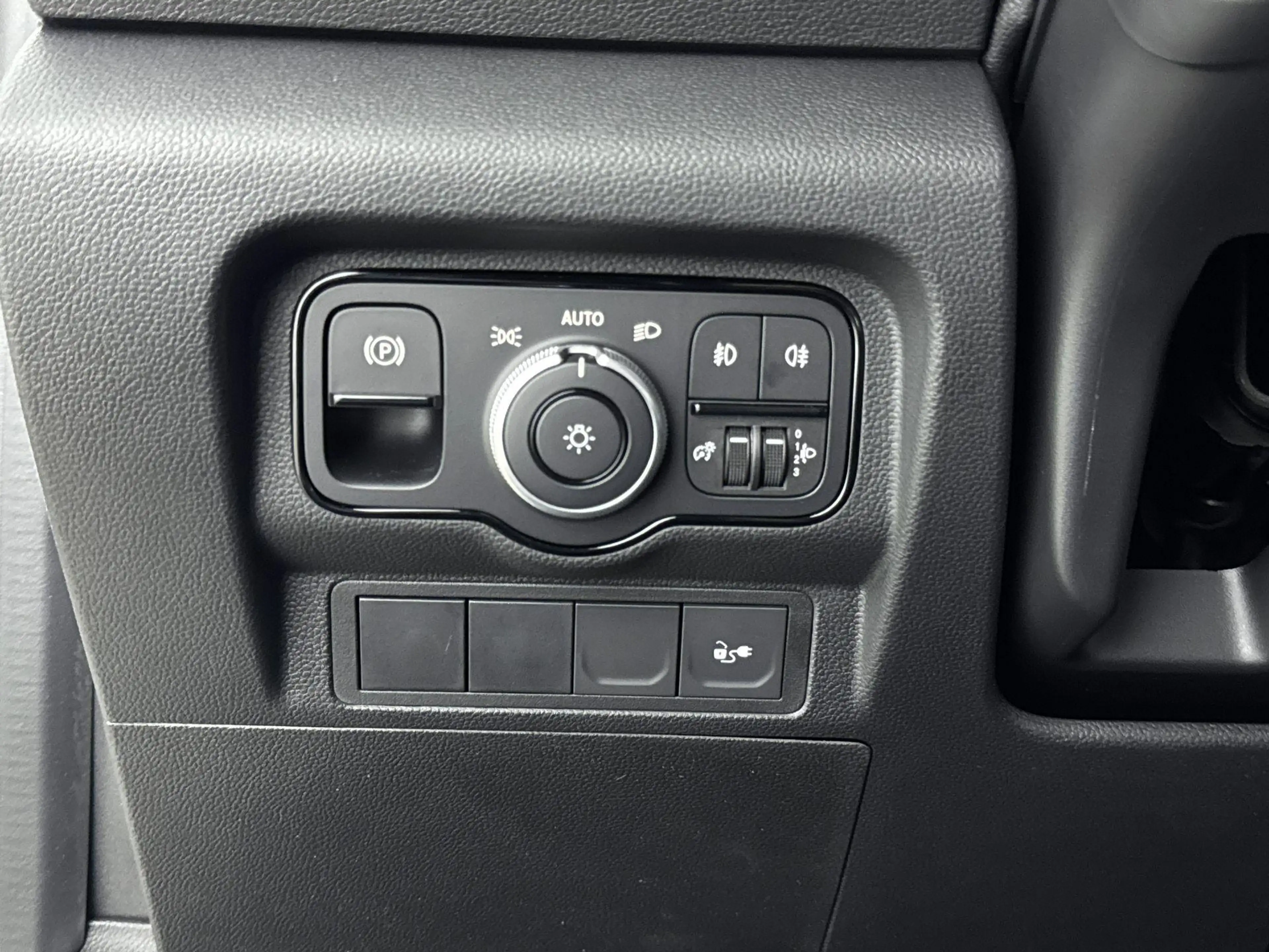 Mercedes-Benz Citan eCitan 112 L2 Business Solution | AC/DC Lader | Li — photo 10