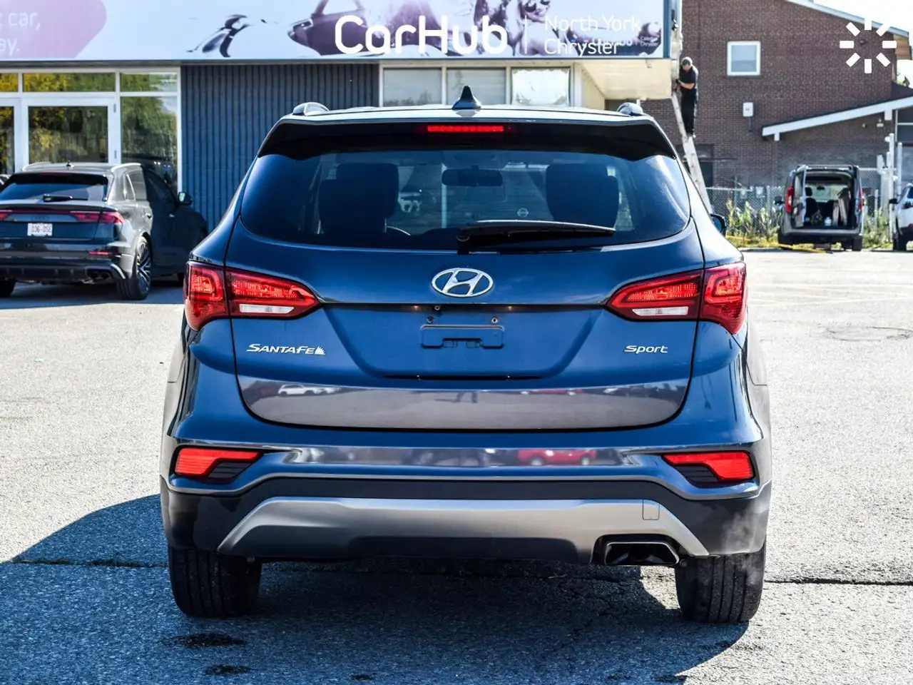 Hyundai SANTA FE photo Hyundai SANTA FE