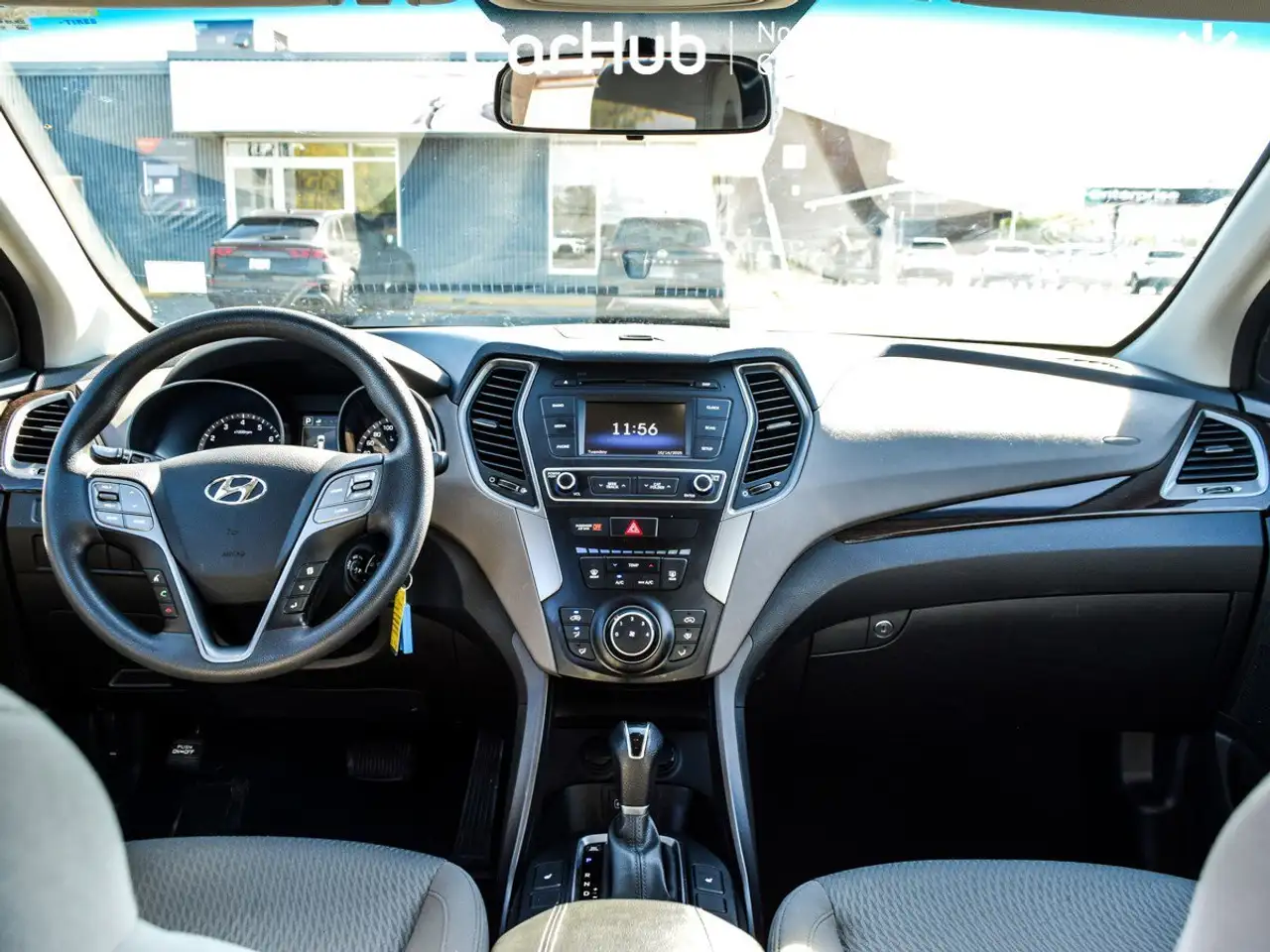 Hyundai SANTA FE photo Hyundai SANTA FE