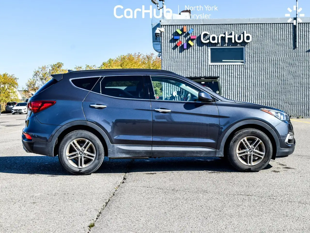 Hyundai SANTA FE photo Hyundai SANTA FE