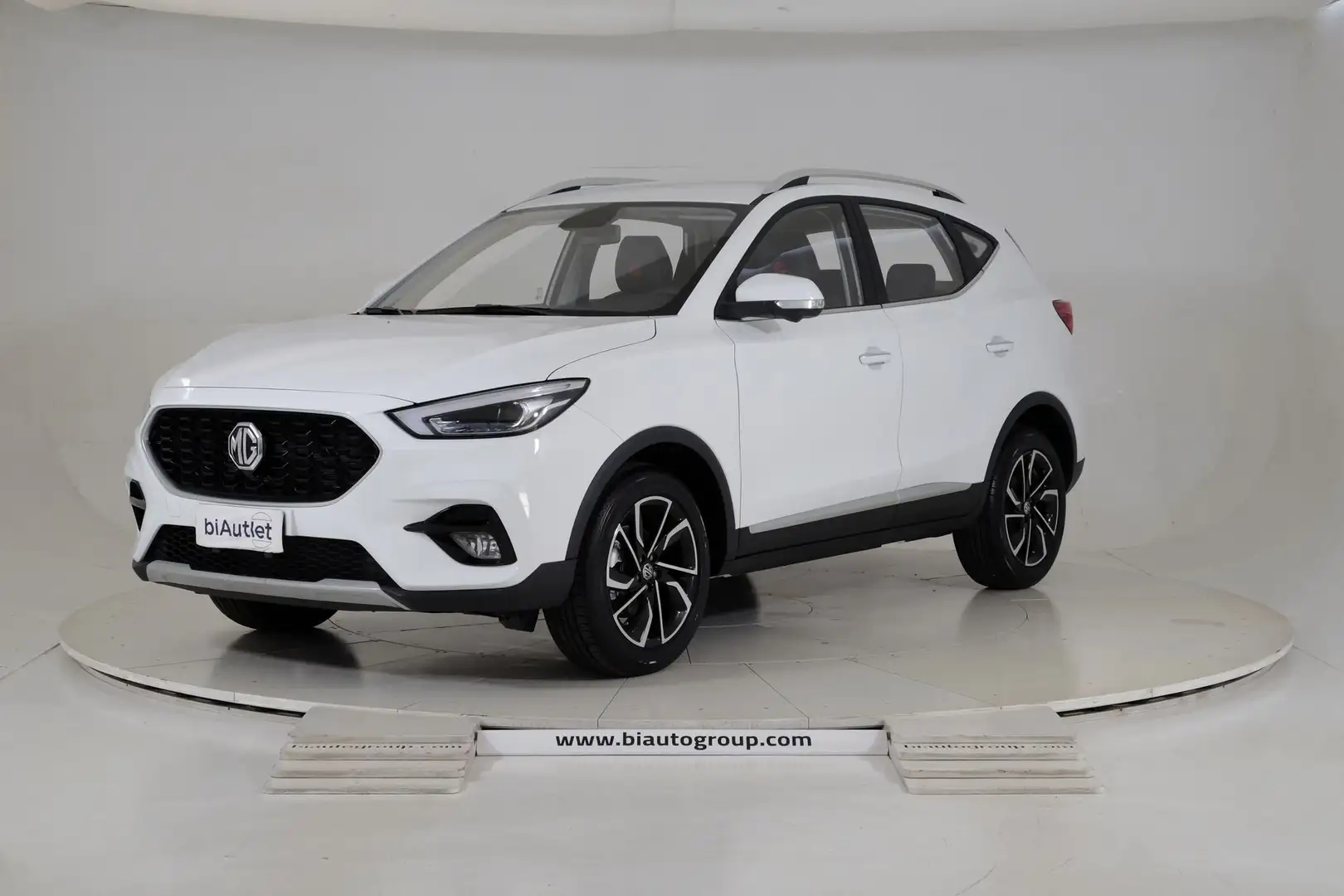 MG ZS 2021 1.5 Luxury Blanc - 1