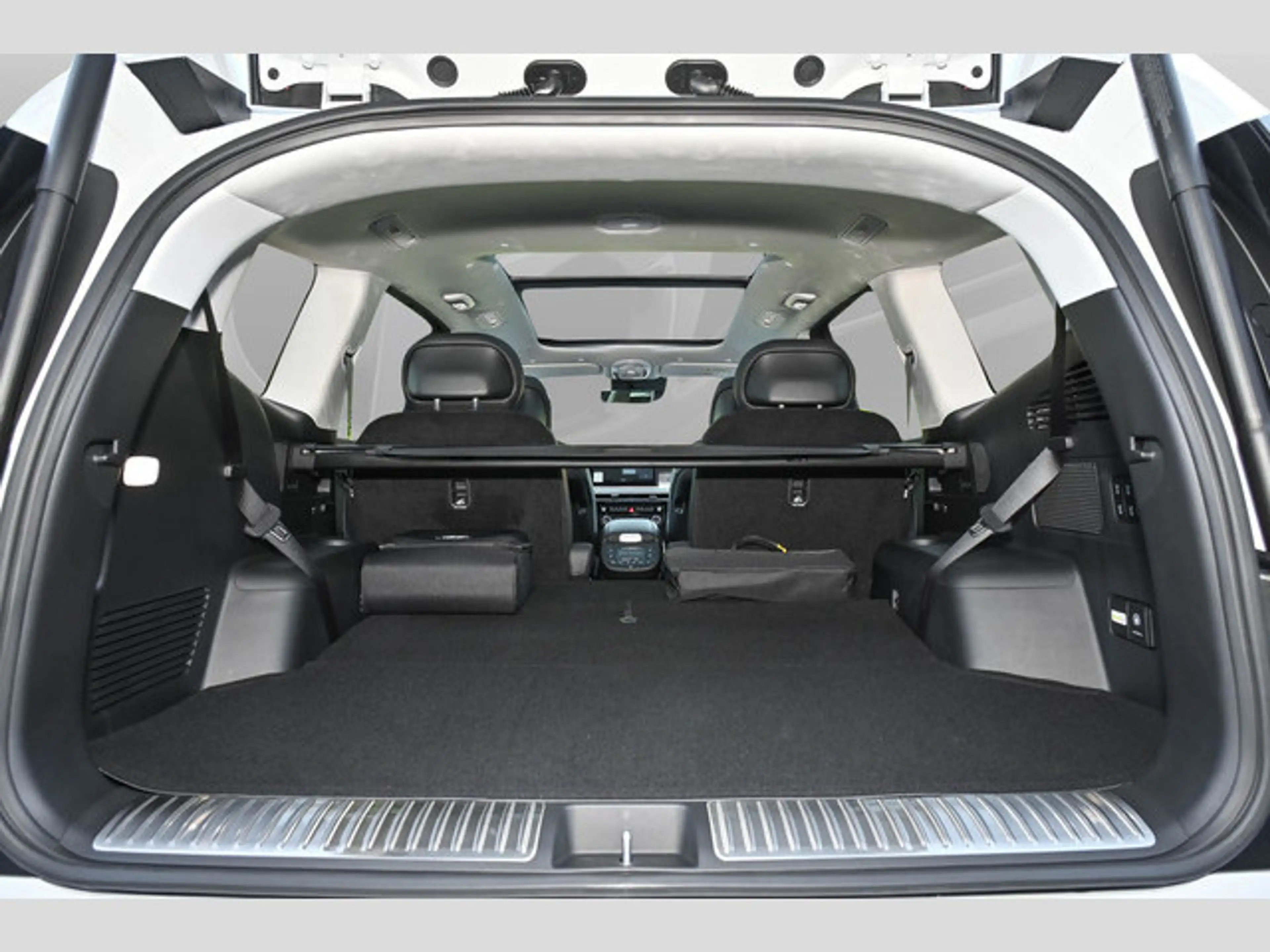 Hyundai IONIQ 9 6-Sitzer 110 kWh UNIQ Pano/Leder/ BOSE — photo 9