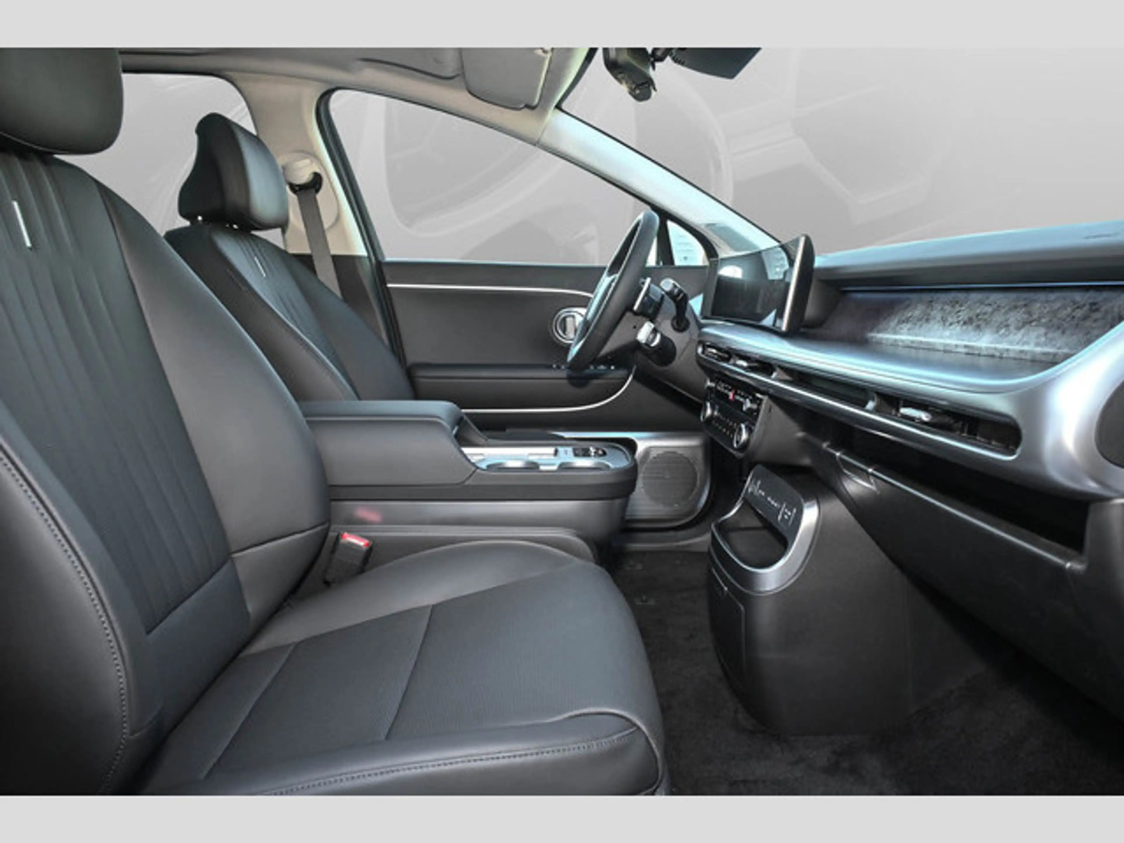 Hyundai IONIQ 9 6-Sitzer 110 kWh UNIQ Pano/Leder/ BOSE — photo 6
