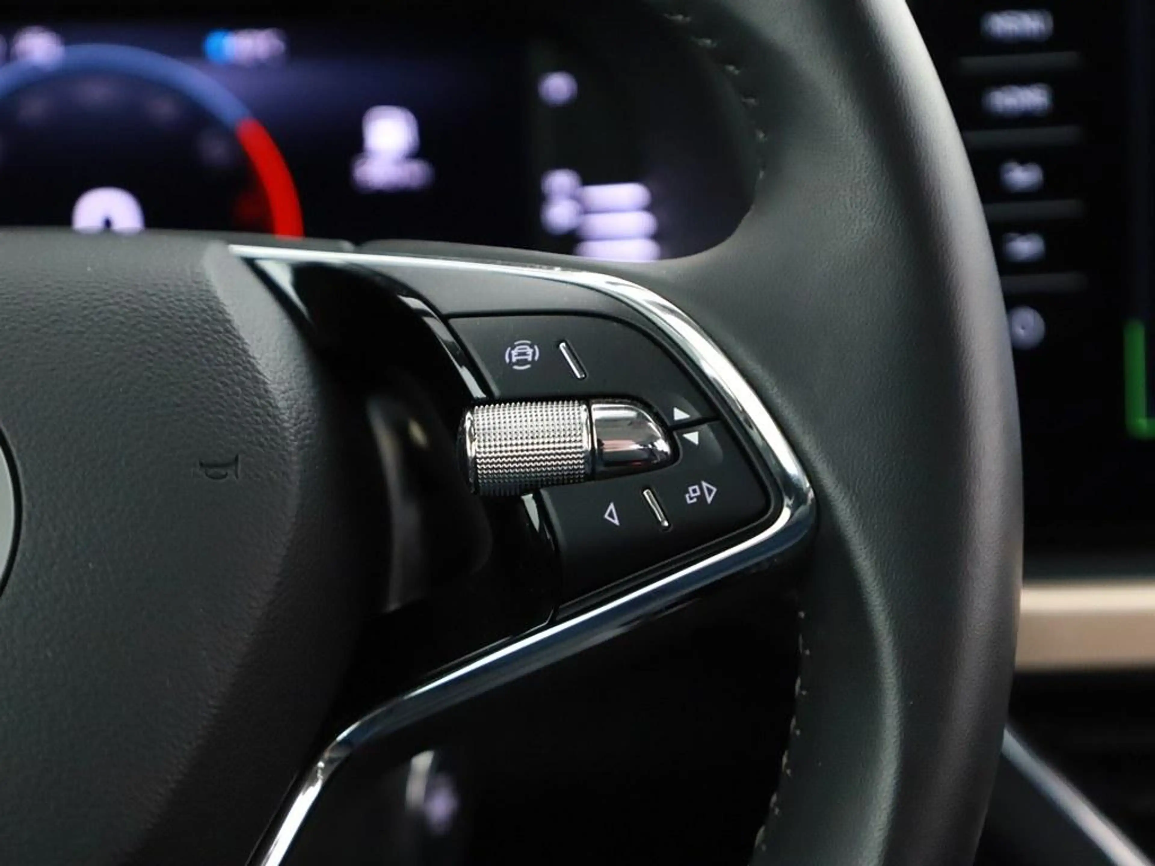 Skoda Kamiq 1.0 TSI Style Led.Matrix/VC/Ecc/Keyless/Nav — photo 16