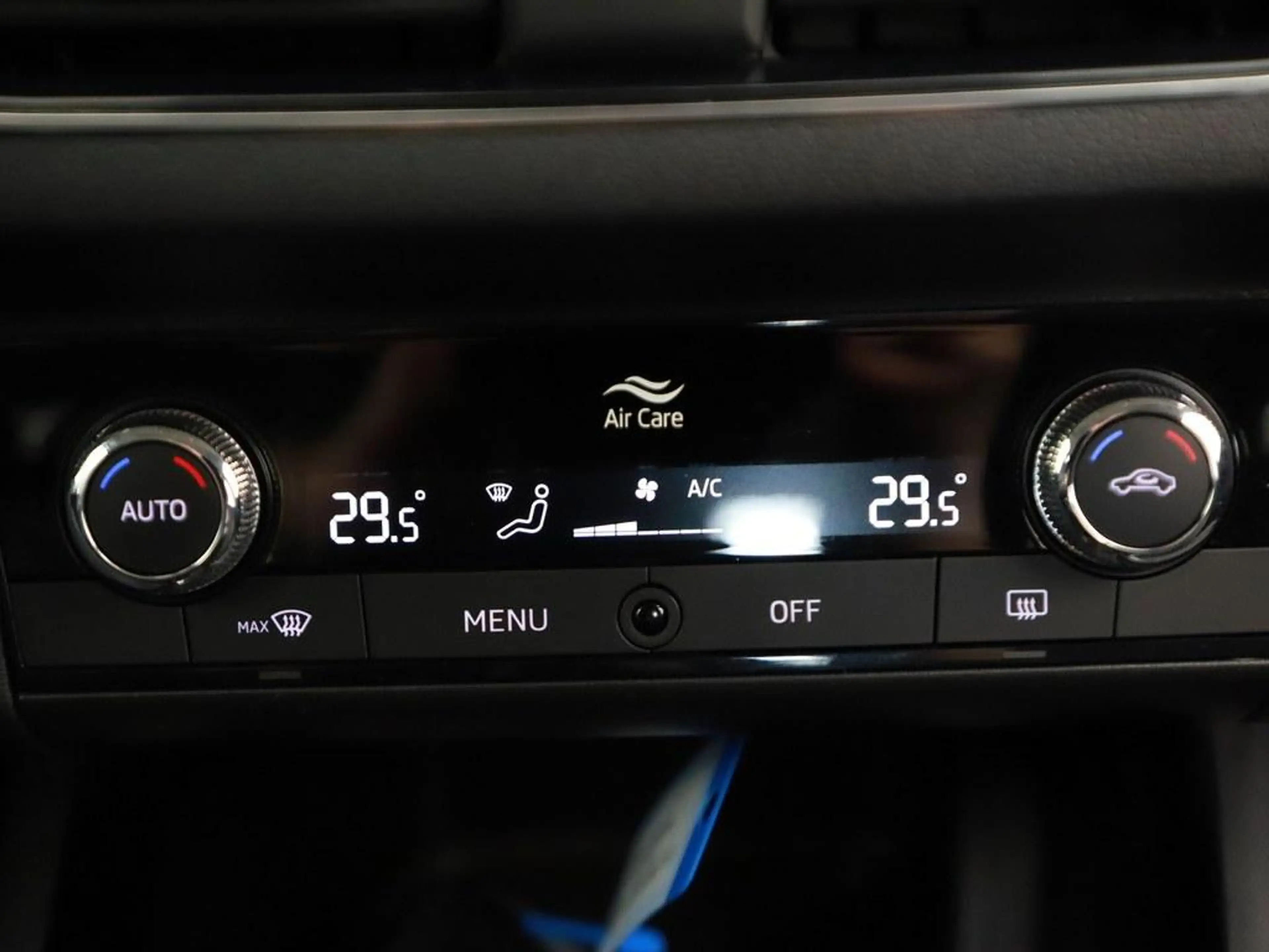 Skoda Kamiq 1.0 TSI Style Led.Matrix/VC/Ecc/Keyless/Nav — photo 11
