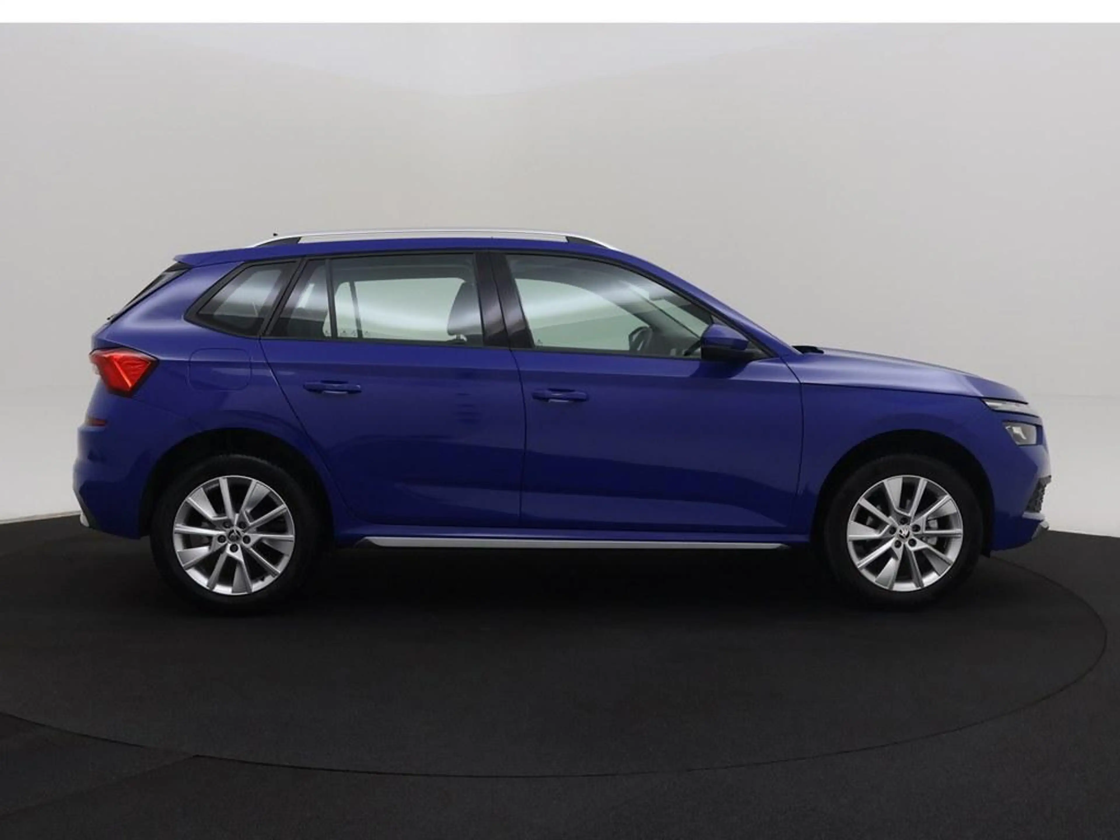 Skoda Kamiq 1.0 TSI Style Led.Matrix/VC/Ecc/Keyless/Nav — photo 9