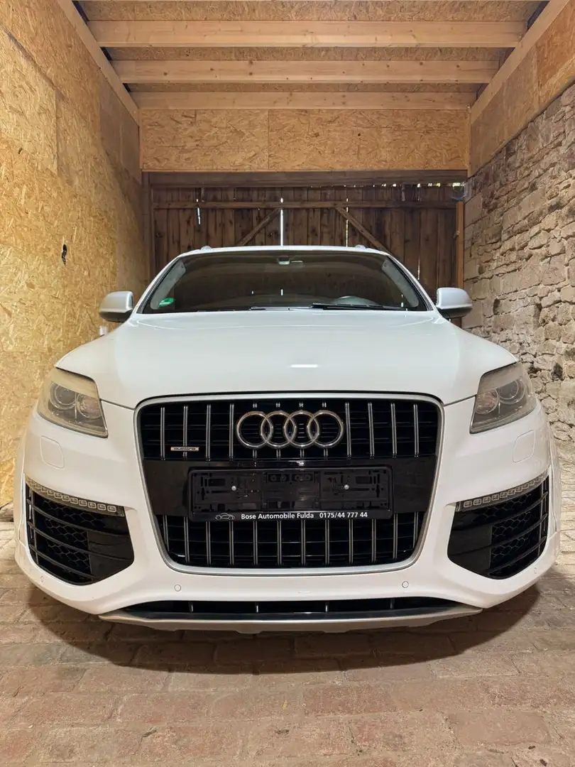 Audi Q7 6.0 TDI V12 Explusive - Ausstattung 7-Sitzer* Білий - 1