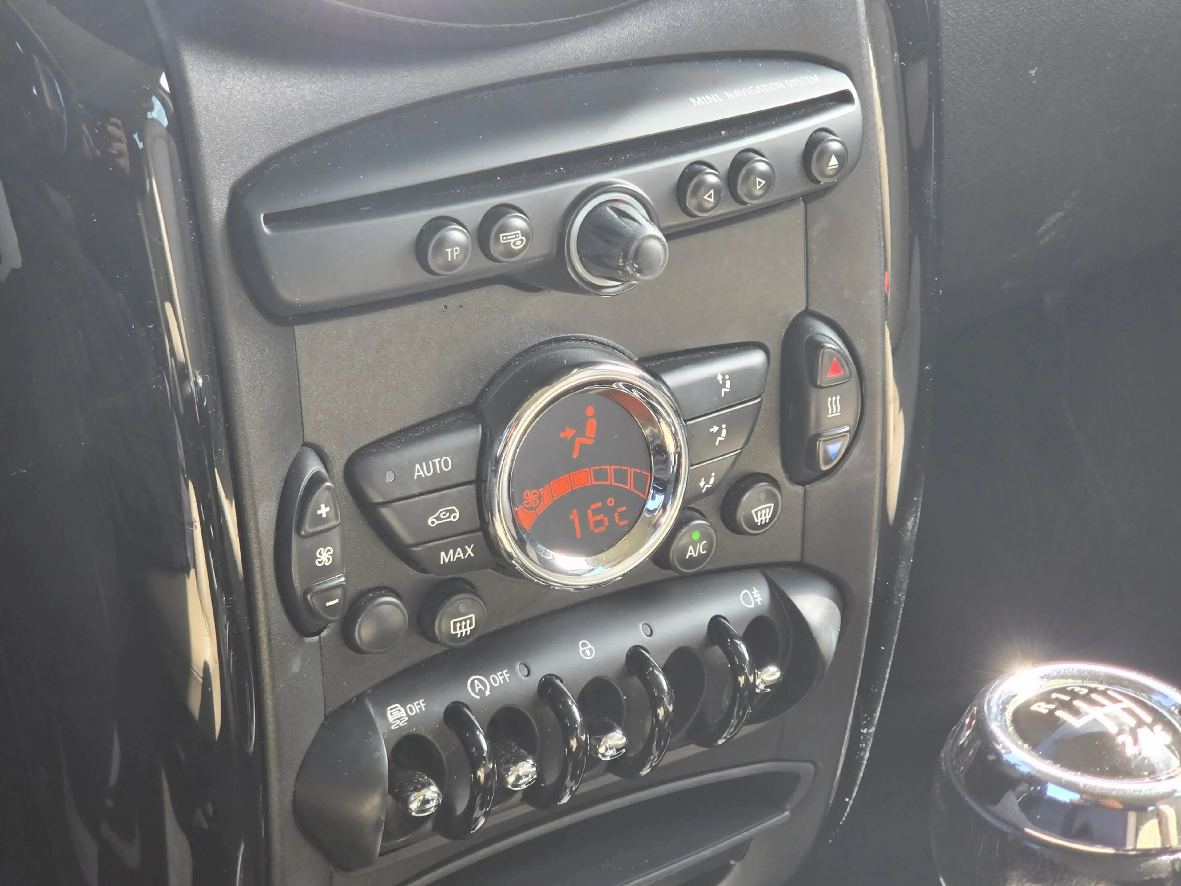 MINI One Countryman 1.6 Holland Street | Automaat | Leder | Navi | — photo 21