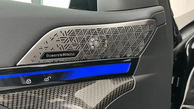 BMW M5 Ansicht 10