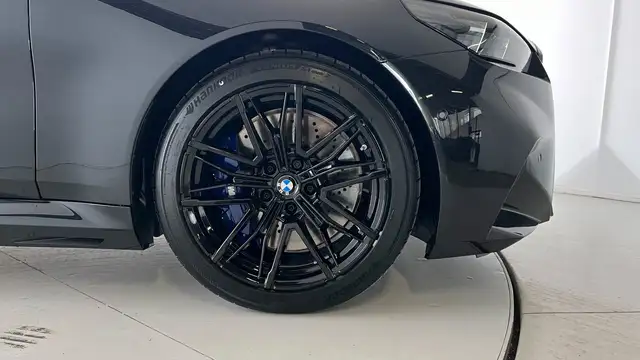 BMW M5 Ansicht 17
