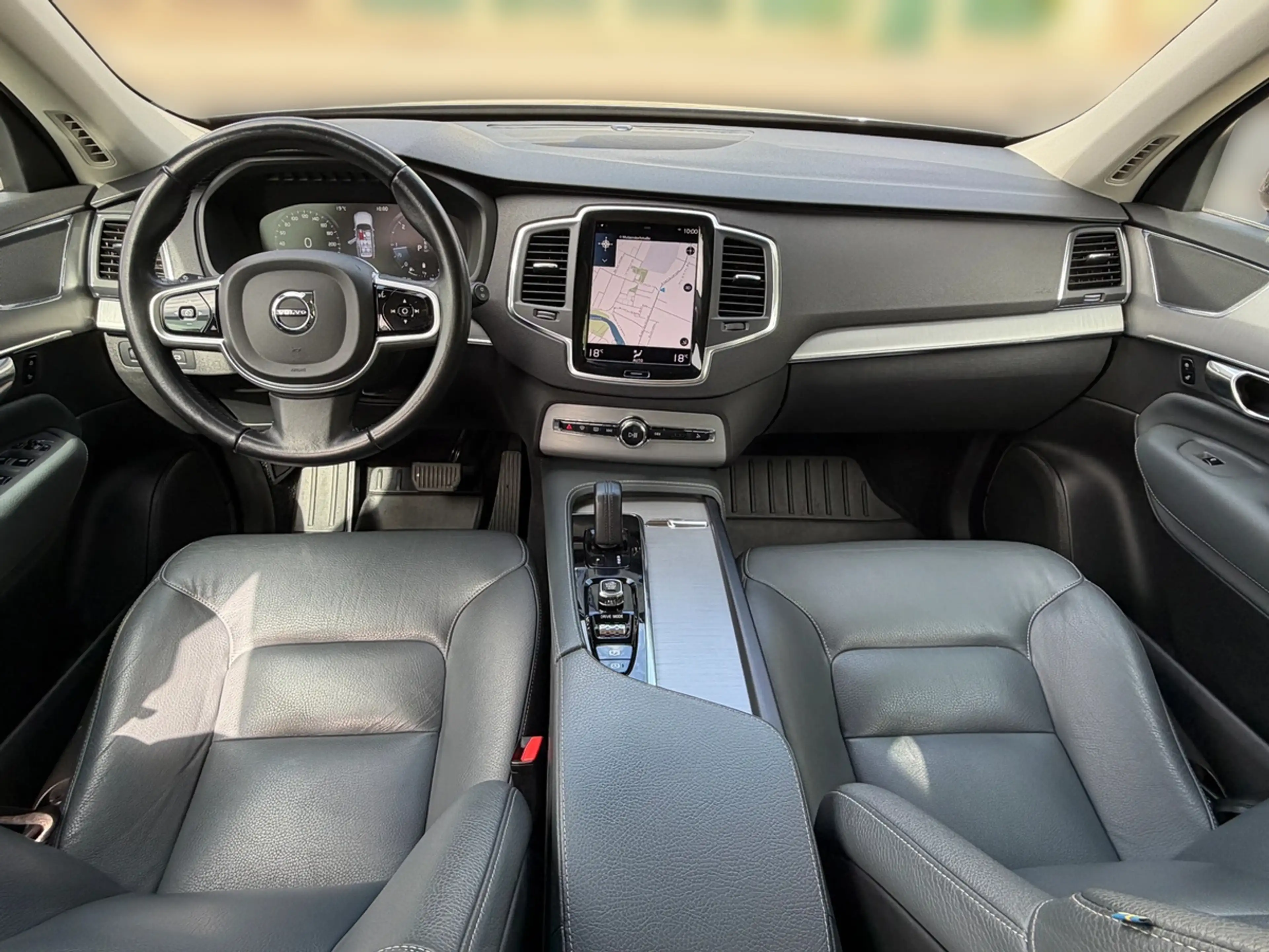 Volvo XC90 2.0 B5 Diesel Momentum AWD/7-Sitzer/Garantie — photo 10