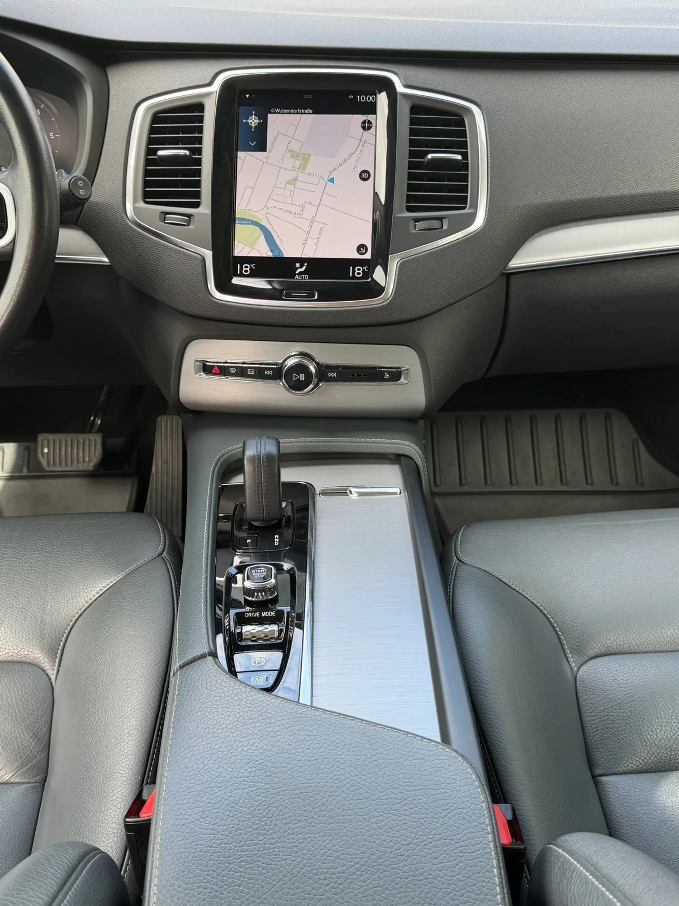 Volvo XC90 2.0 B5 Diesel Momentum AWD/7-Sitzer/Garantie — photo 12
