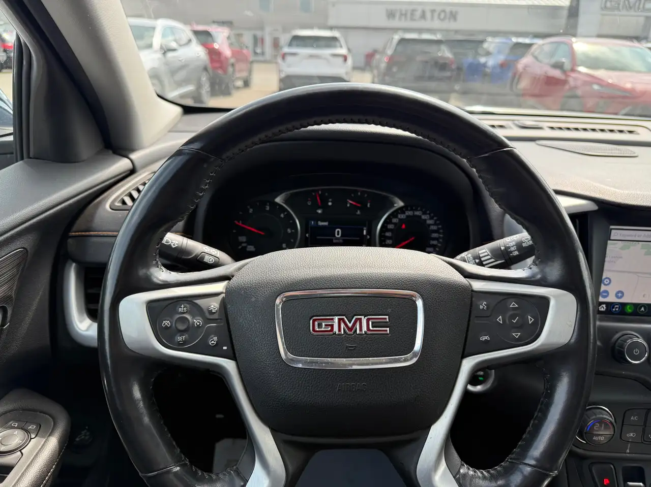 GMC Terrain photo GMC Terrain