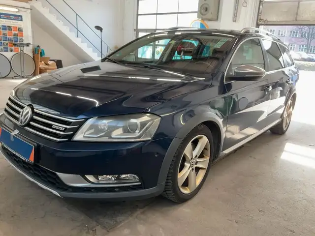 Volkswagen Passat Alltrack Variant 2.0 TDI DSG 4Motion/VOLL