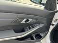 BMW 330 e Touring M Sport PRO AHK HeadUp Pano FACELIFT Weiß - thumbnail 14