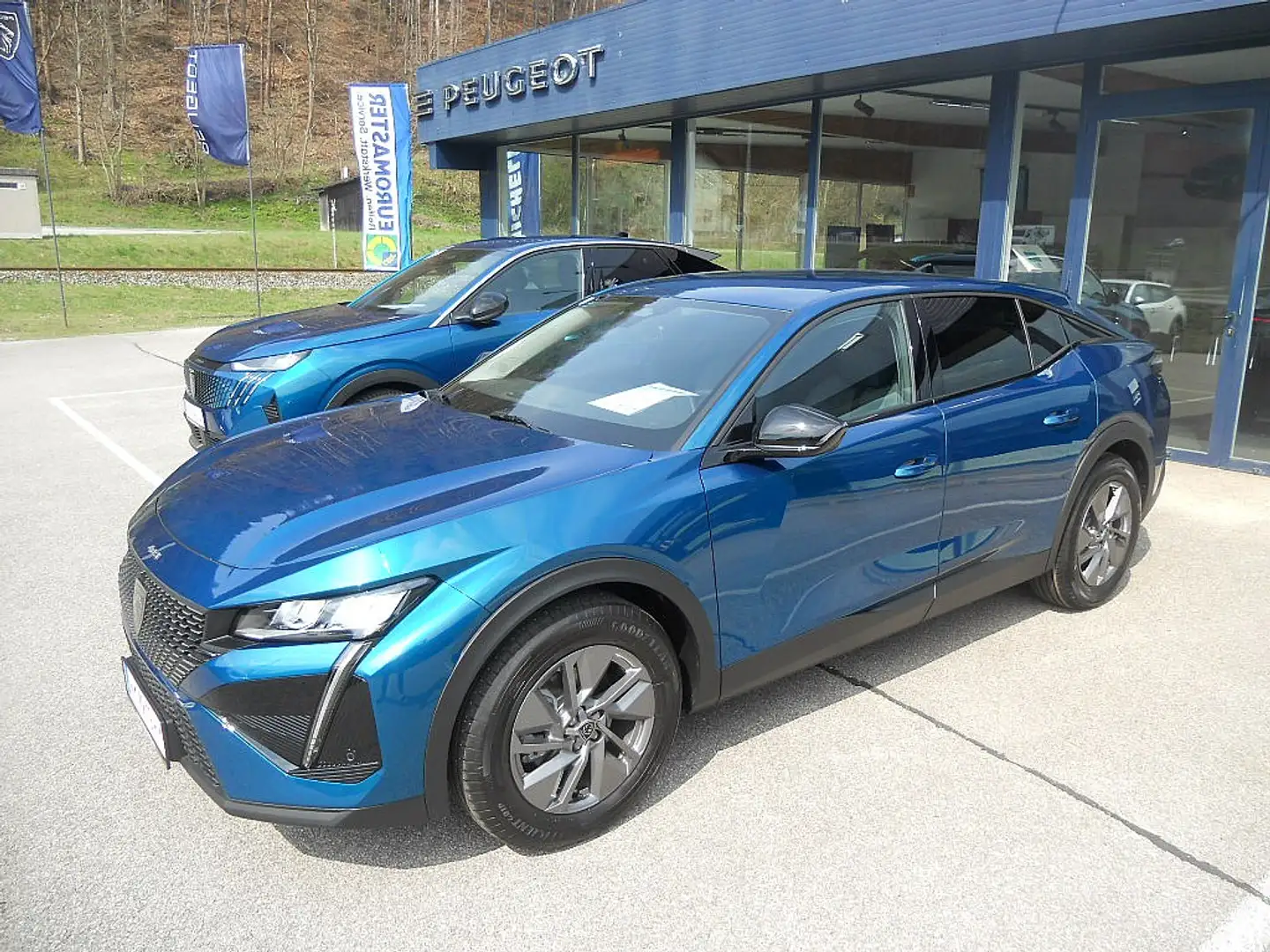 Peugeot 408 HEV 136 e-DCS6 Allure Bleu - 1