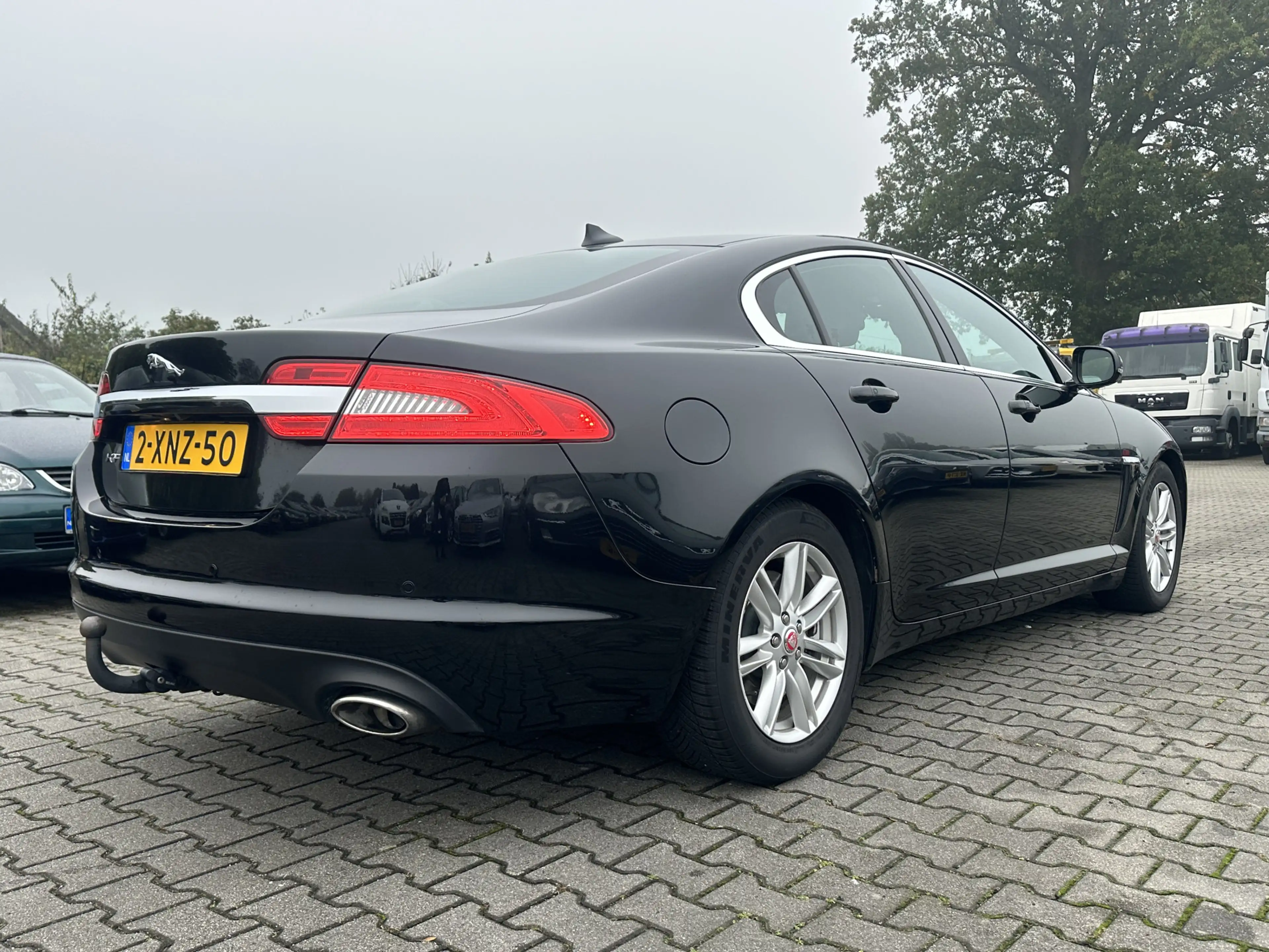 Jaguar XF 2.2D Aut. *LEATHER  | BI-XENON | NAVI-FULLMAP | CA — photo 6