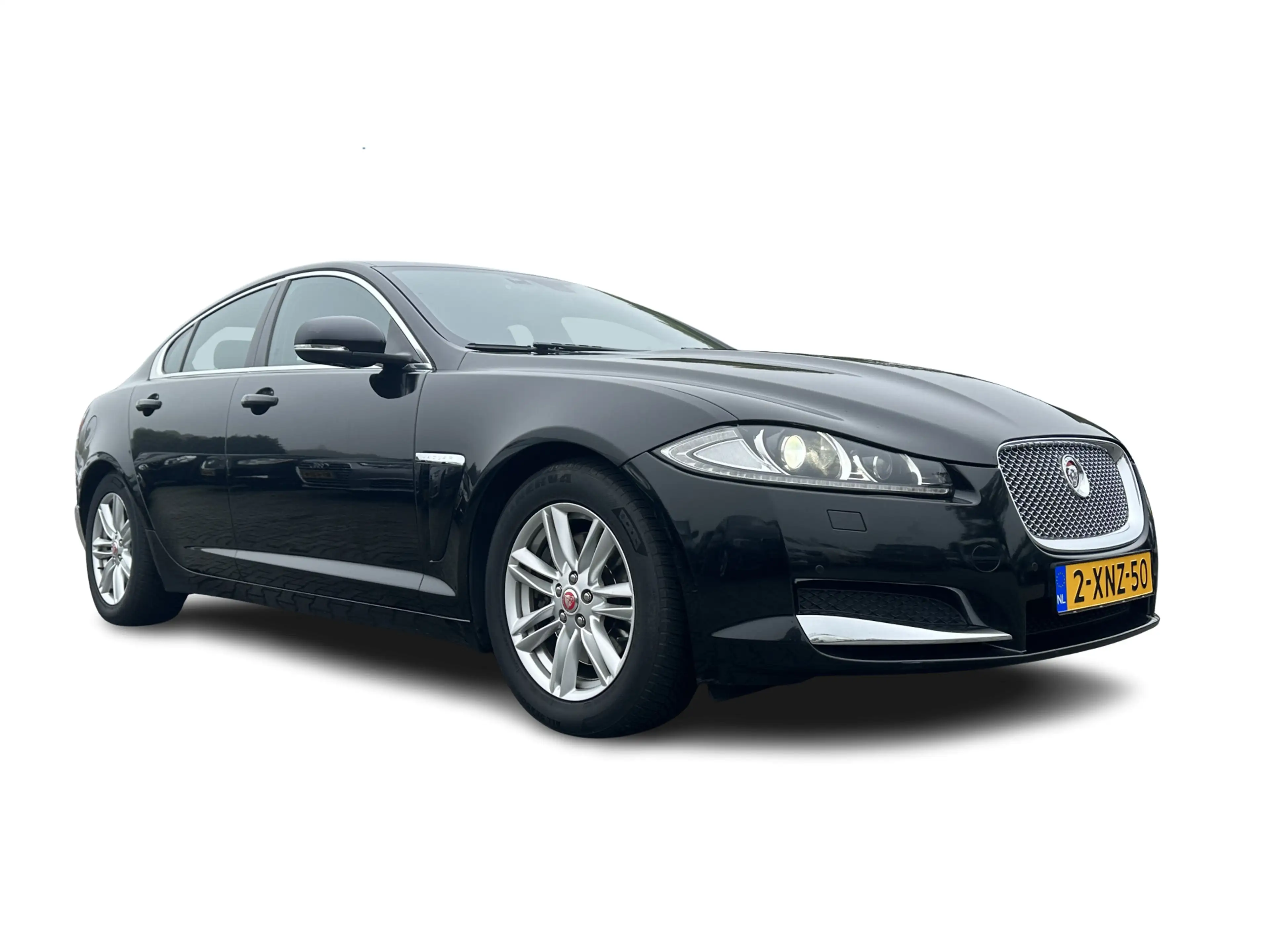 Jaguar XF 2.2D Aut. *LEATHER  | BI-XENON | NAVI-FULLMAP | CA