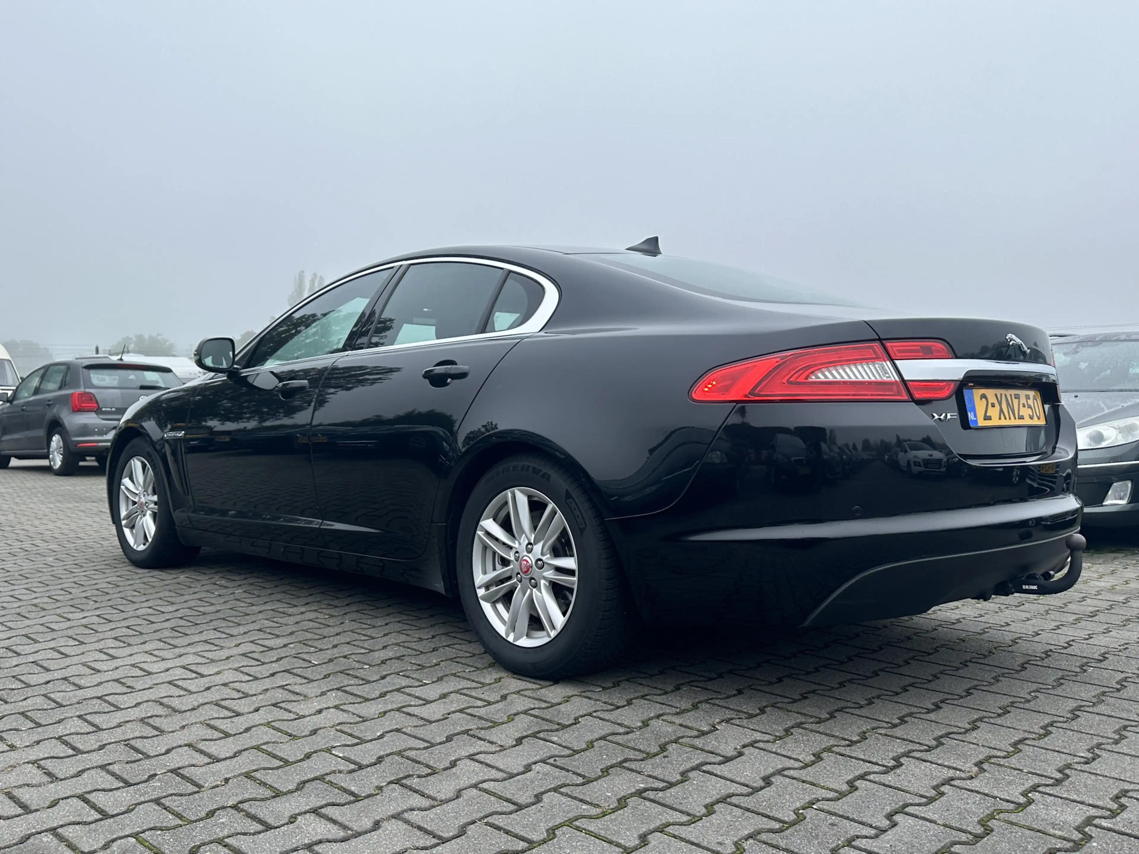Jaguar XF 2.2D Aut. *LEATHER  | BI-XENON | NAVI-FULLMAP | CA — photo 4