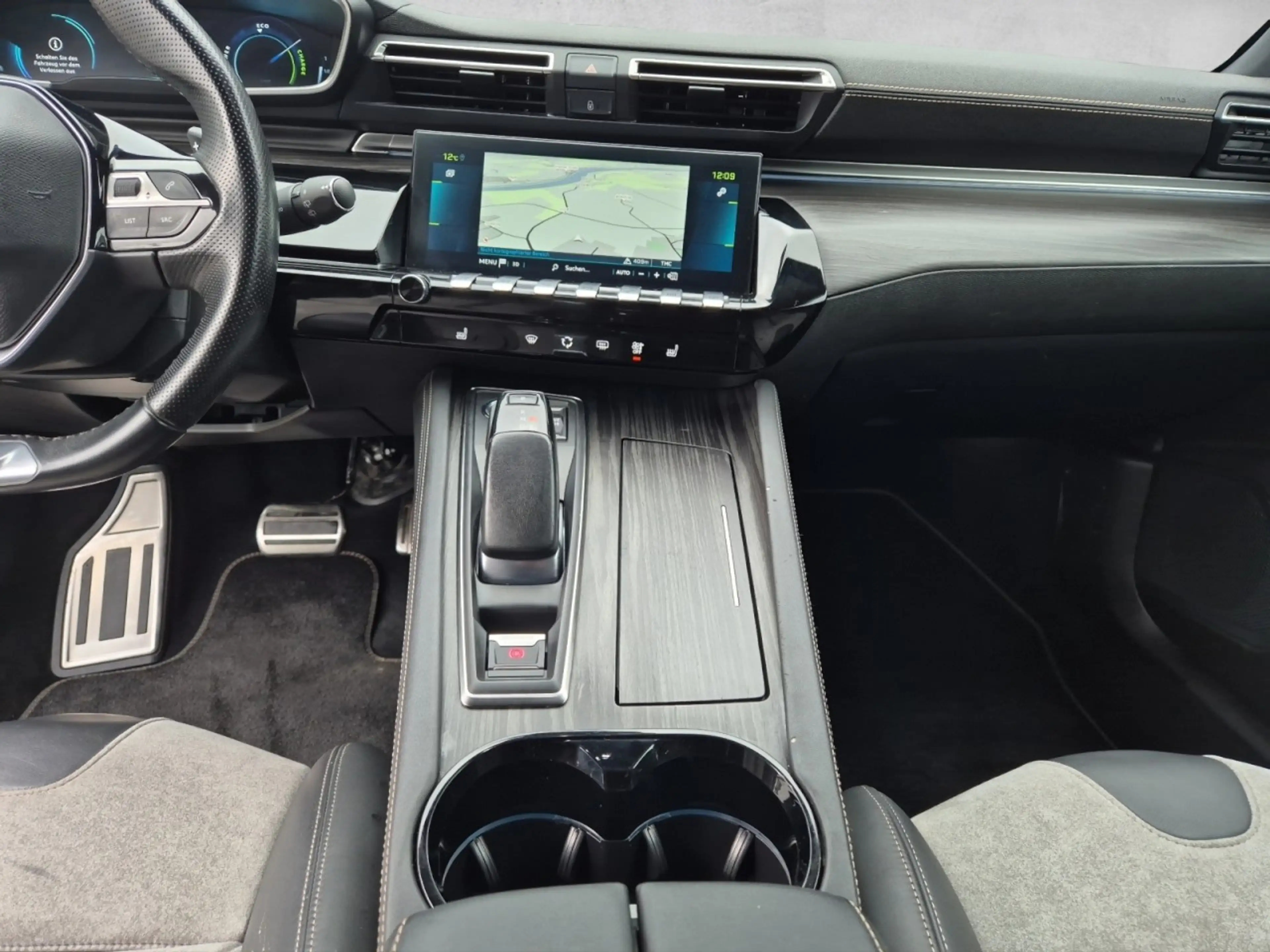 Peugeot 508 SW Hybrid 225 GT ACC Totwinkelassistent Navi — photo 15