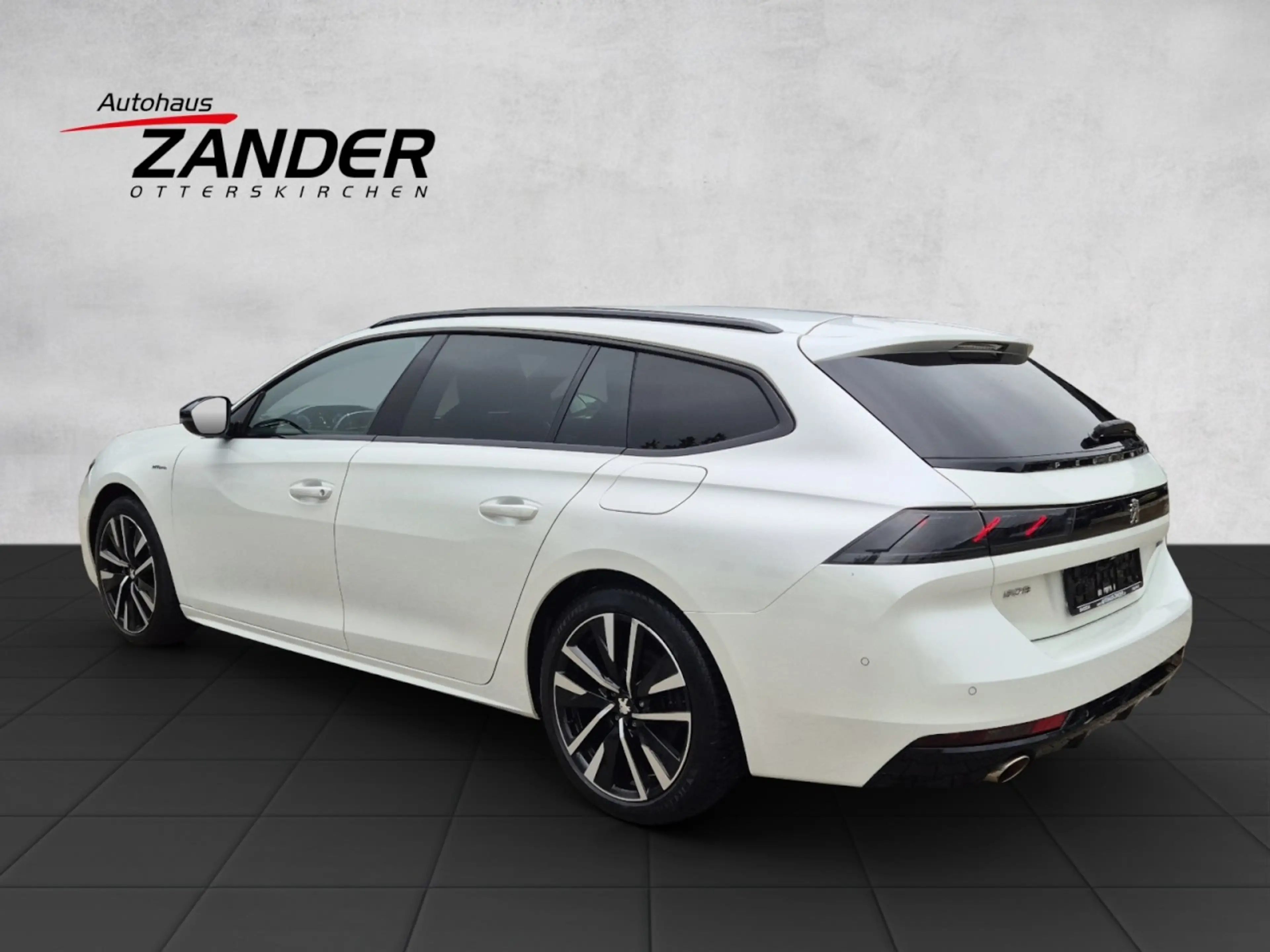 Peugeot 508 SW Hybrid 225 GT ACC Totwinkelassistent Navi — photo 4