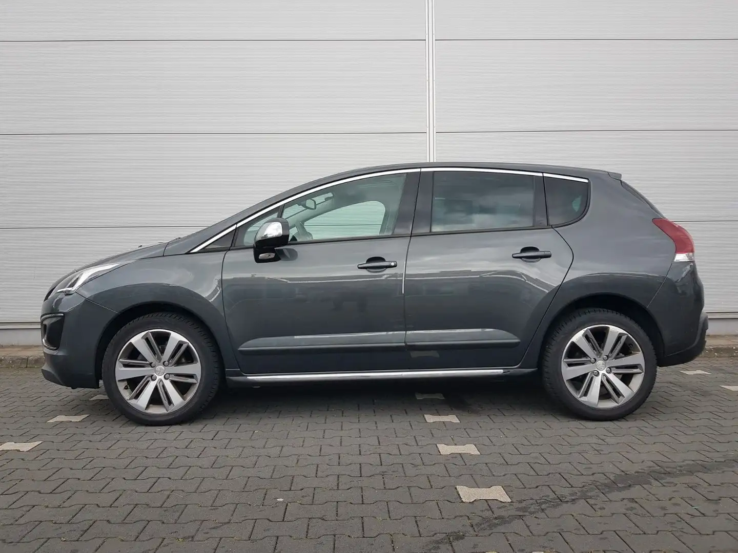 Peugeot 3008 Allure Сірий - 1