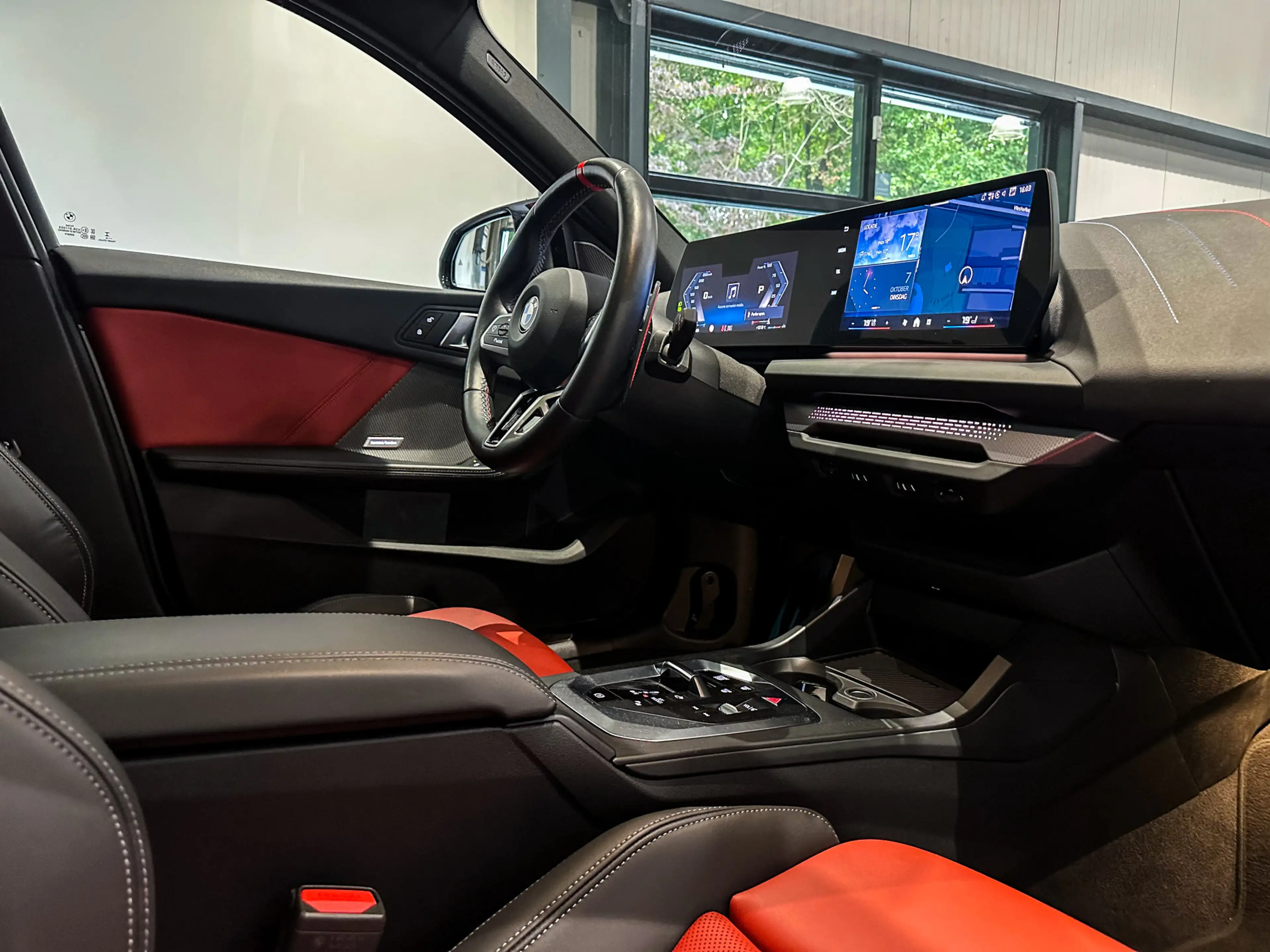 BMW 135 1-serie M135 xDrive Frozen|H/K|360|HUD|Panorama — photo 34