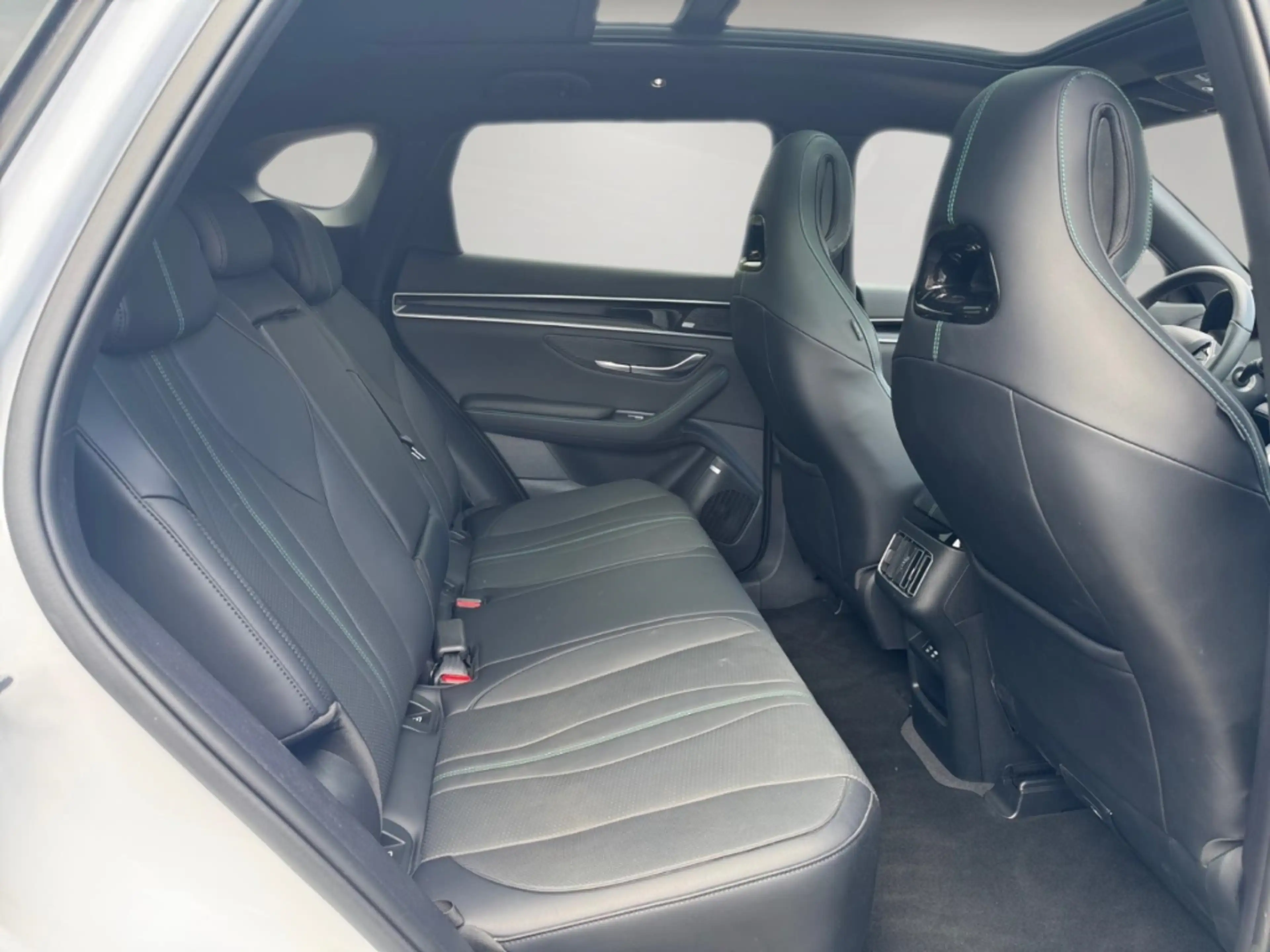 BYD Seal U BOOST PHEV 1.5 160KW NAVI,KLIMA,SITZHZG,CARPLAY — photo 13