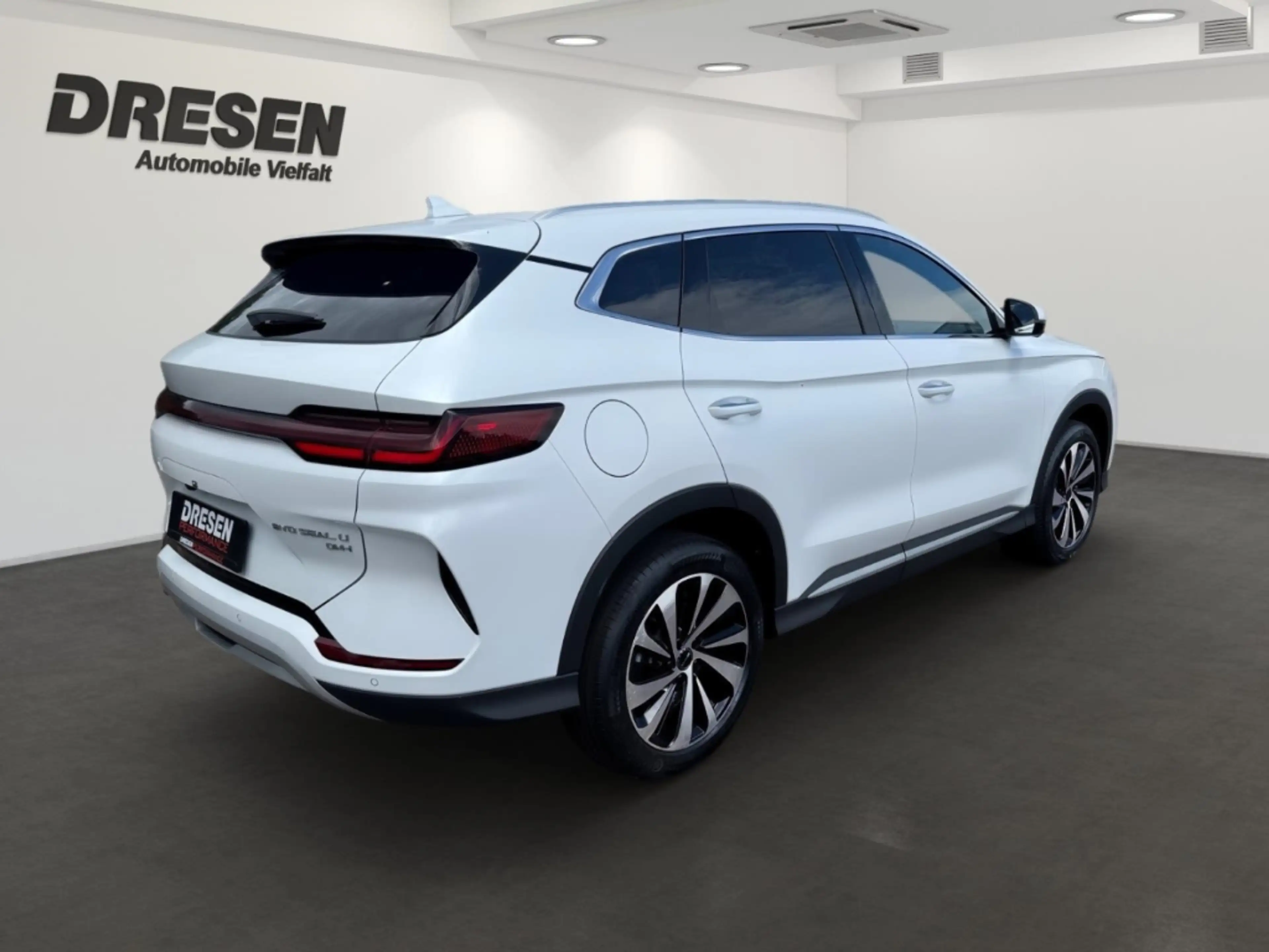 BYD Seal U BOOST PHEV 1.5 160KW NAVI,KLIMA,SITZHZG,CARPLAY — photo 3