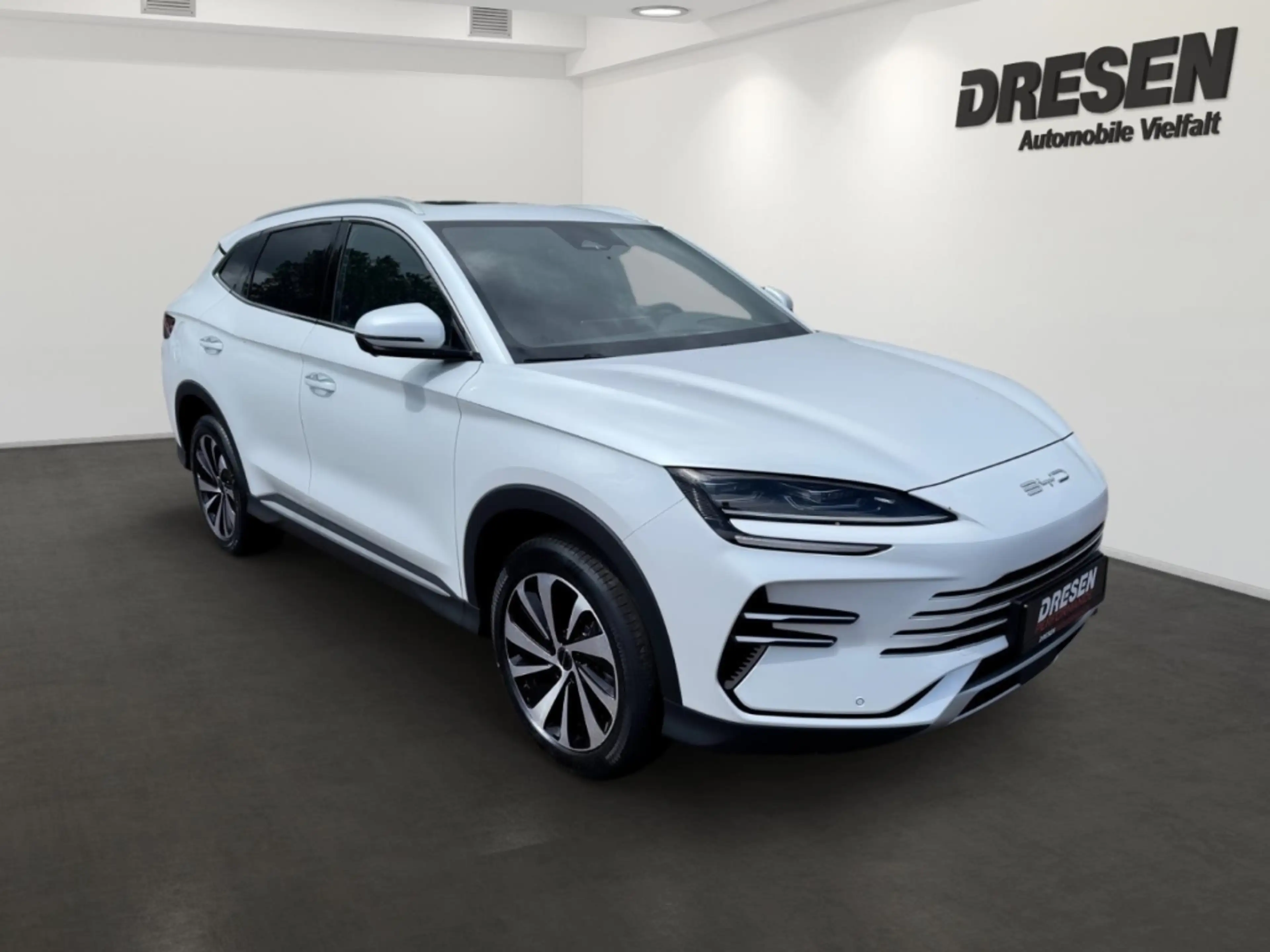 BYD Seal U BOOST PHEV 1.5 160KW NAVI,KLIMA,SITZHZG,CARPLAY — photo 2