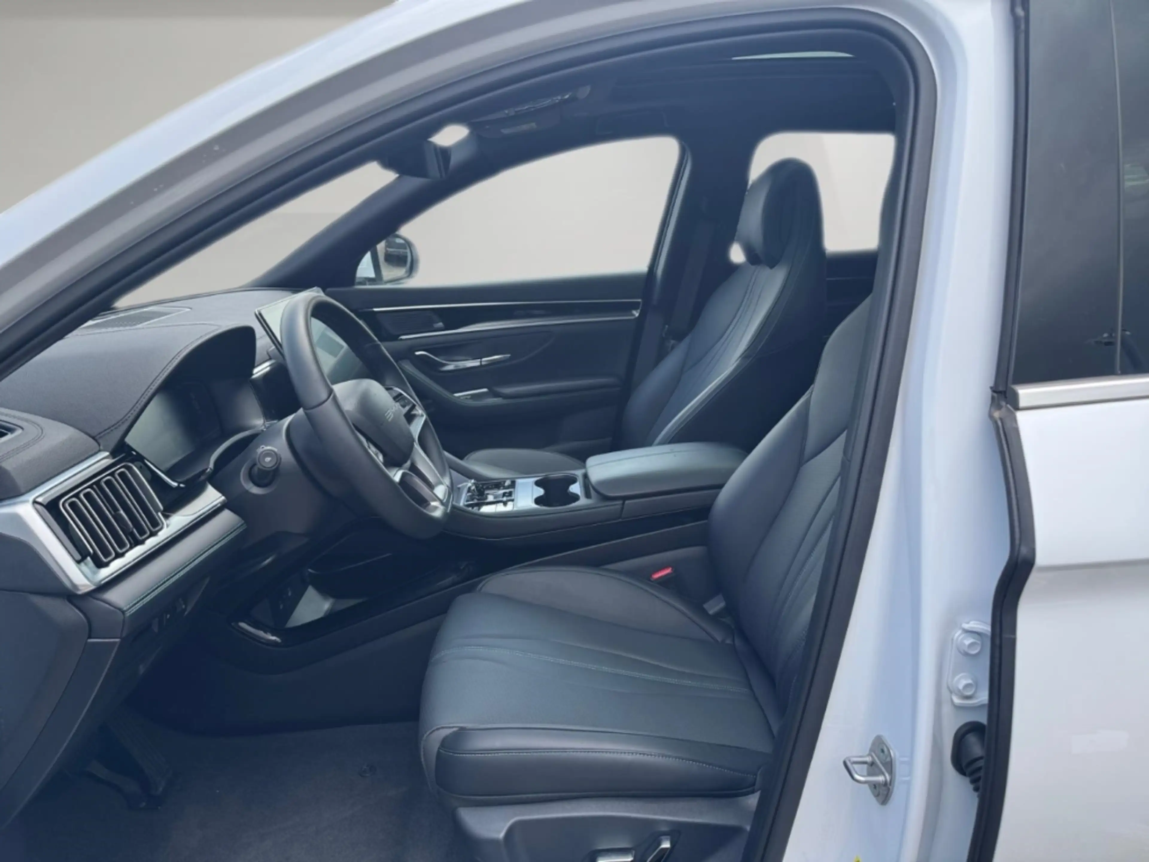 BYD Seal U BOOST PHEV 1.5 160KW NAVI,KLIMA,SITZHZG,CARPLAY — photo 7
